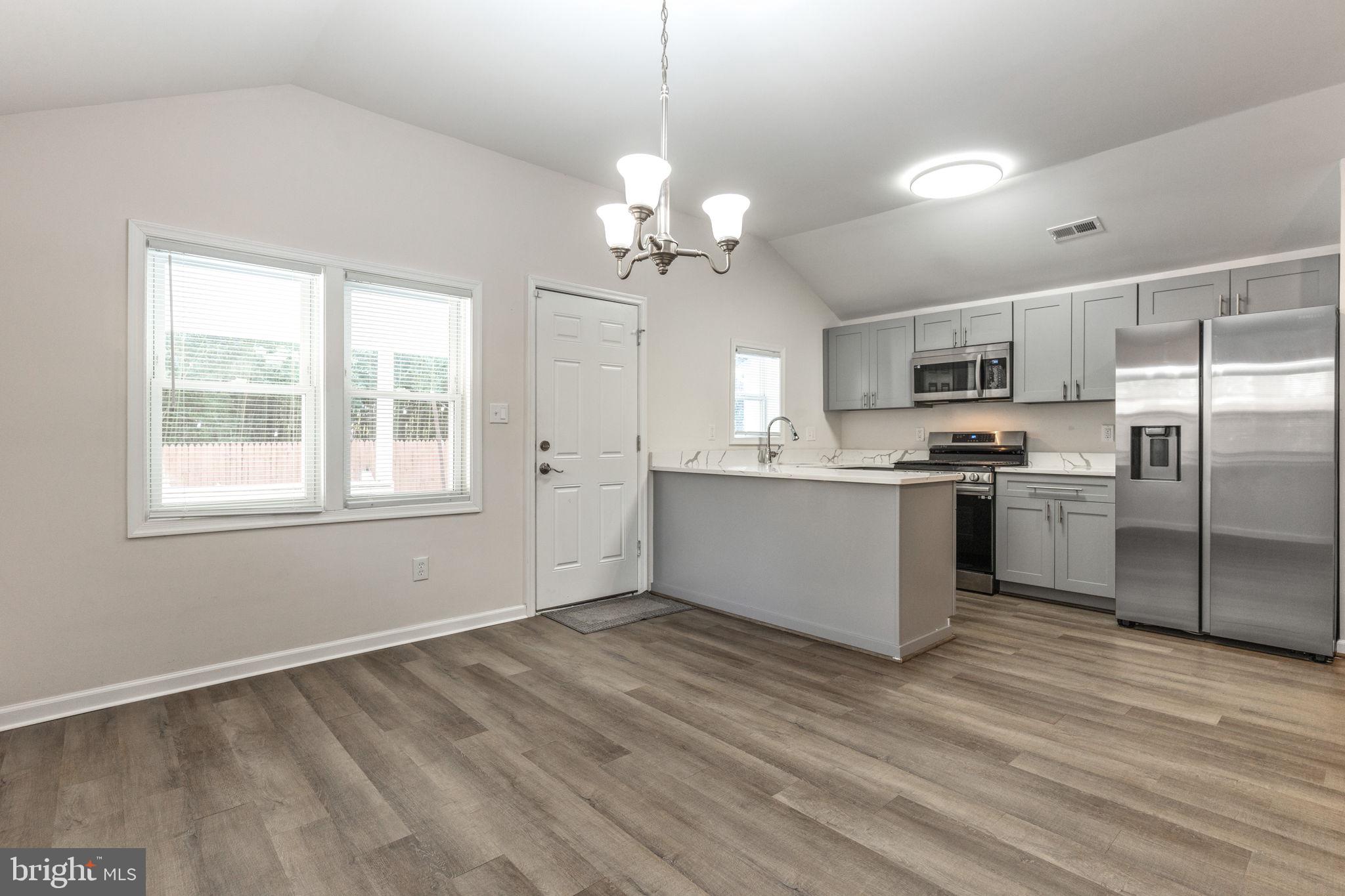 HAVERSTOCK HILLS - Residential Lease