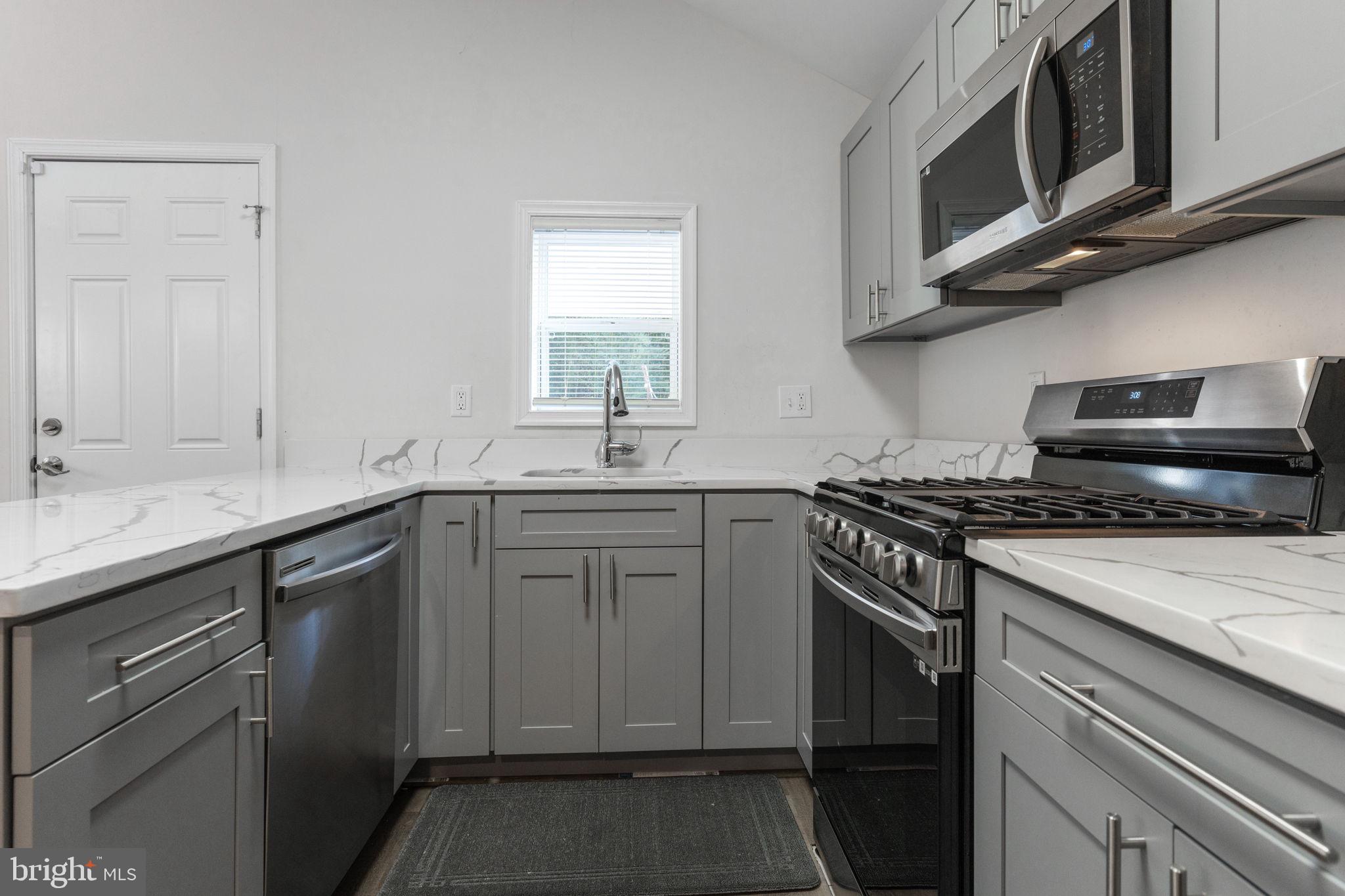 HAVERSTOCK HILLS - Residential Lease