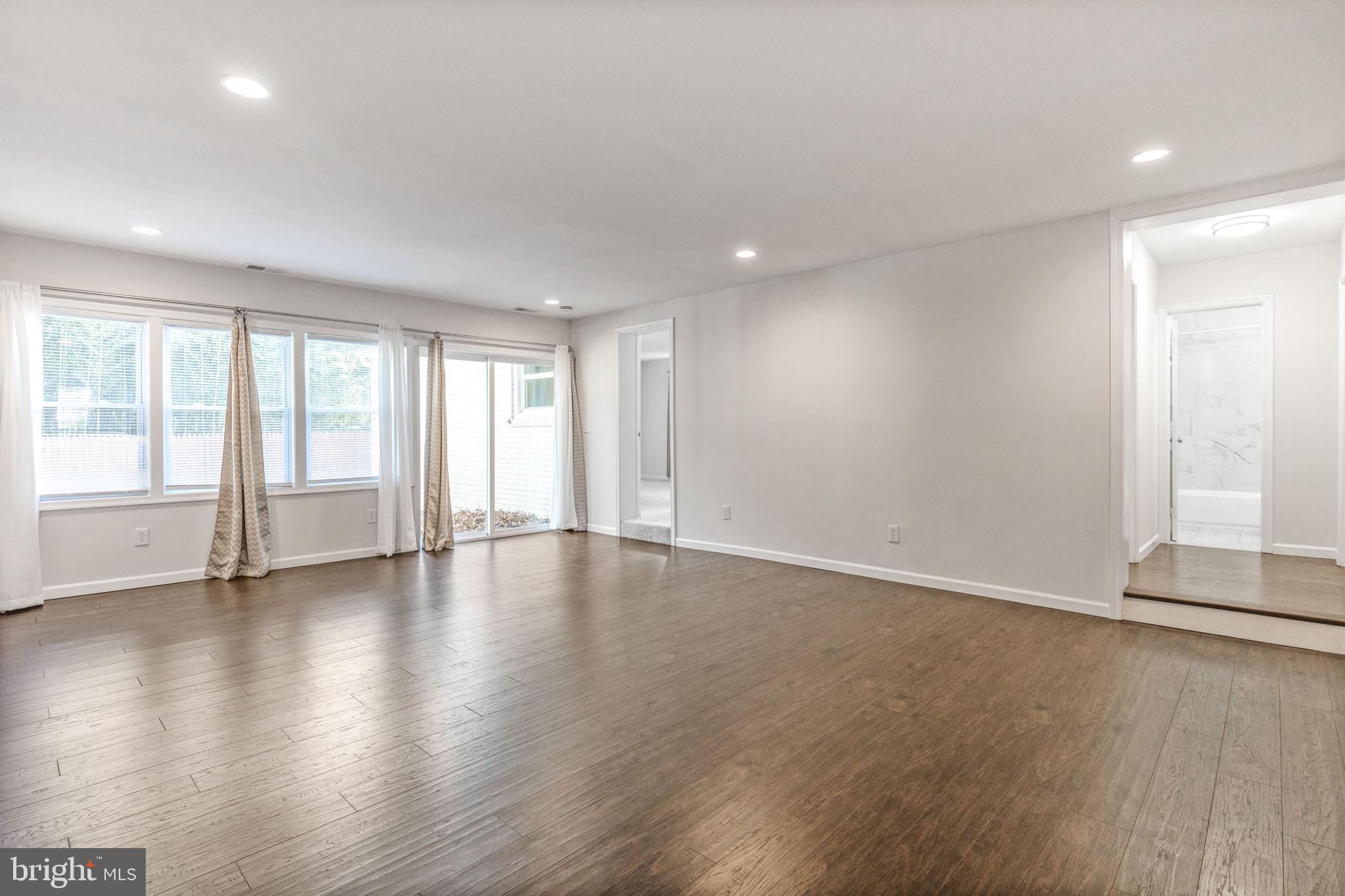 HAVERSTOCK HILLS - Residential Lease