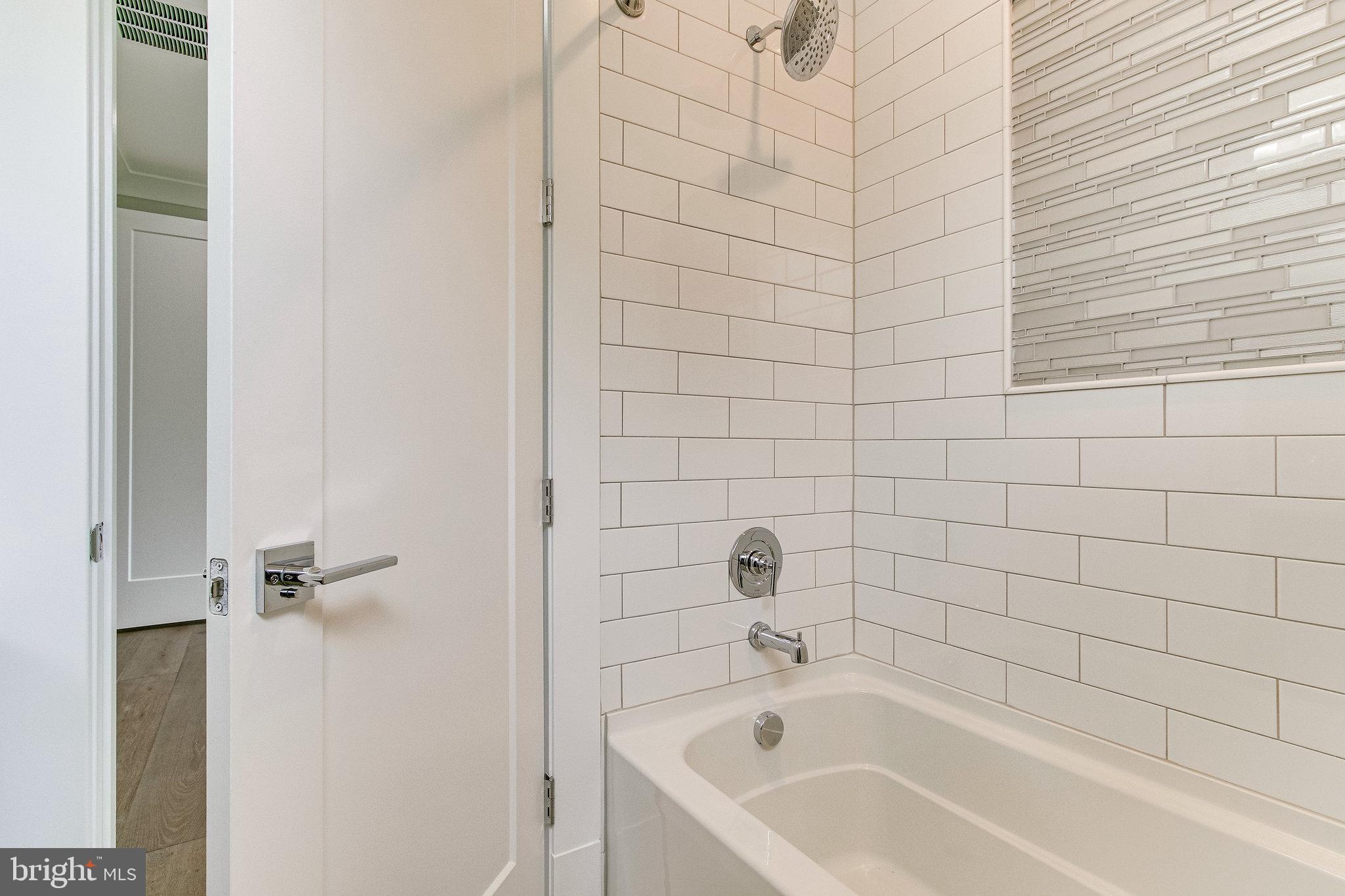 OLIVER PARK - Residential