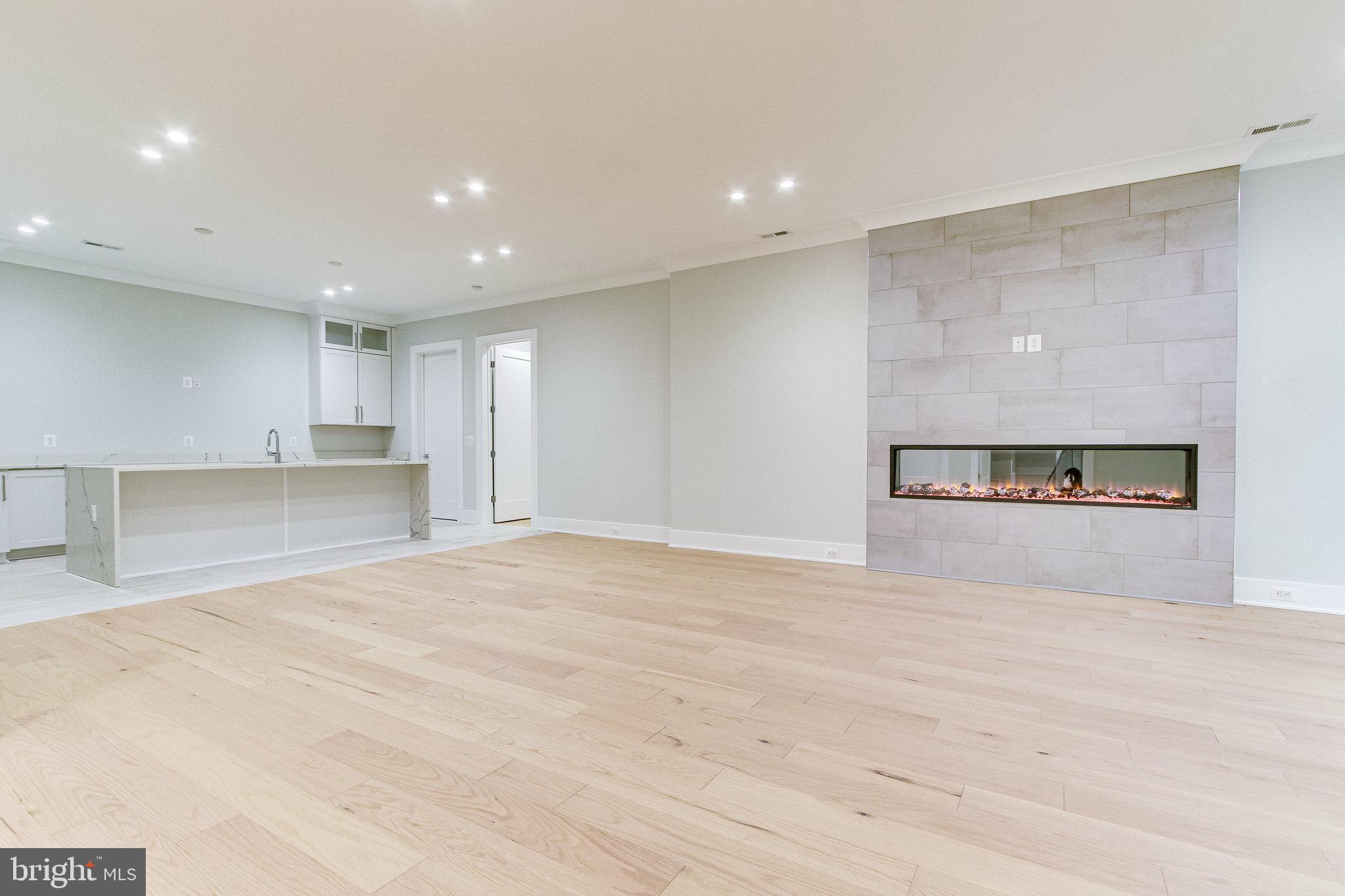 OLIVER PARK - Residential