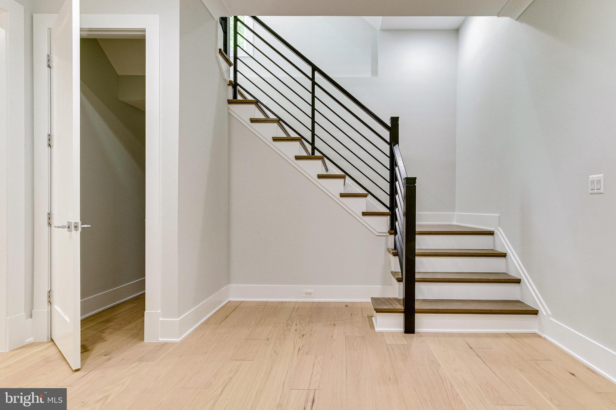 OLIVER PARK - Residential