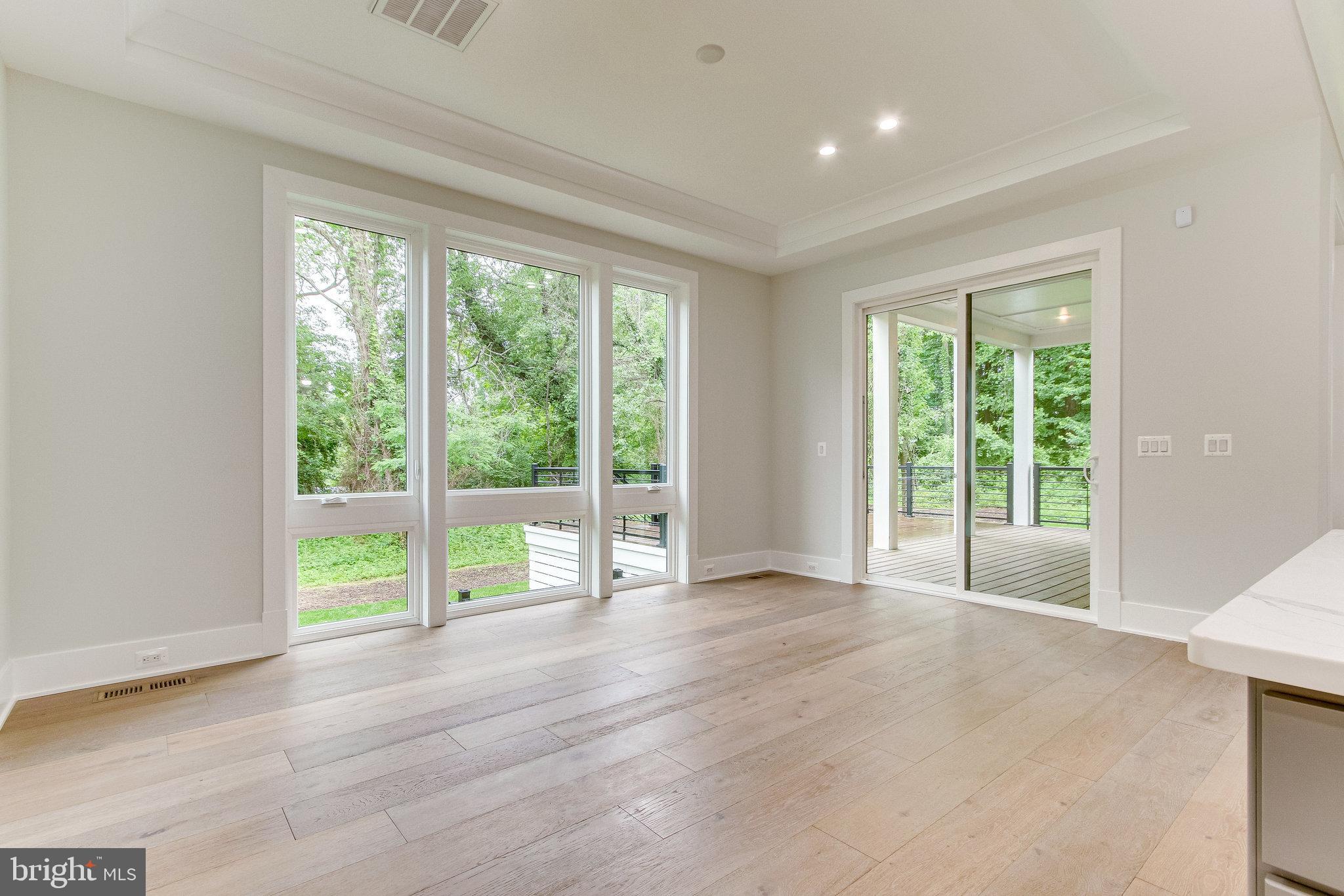 OLIVER PARK - Residential