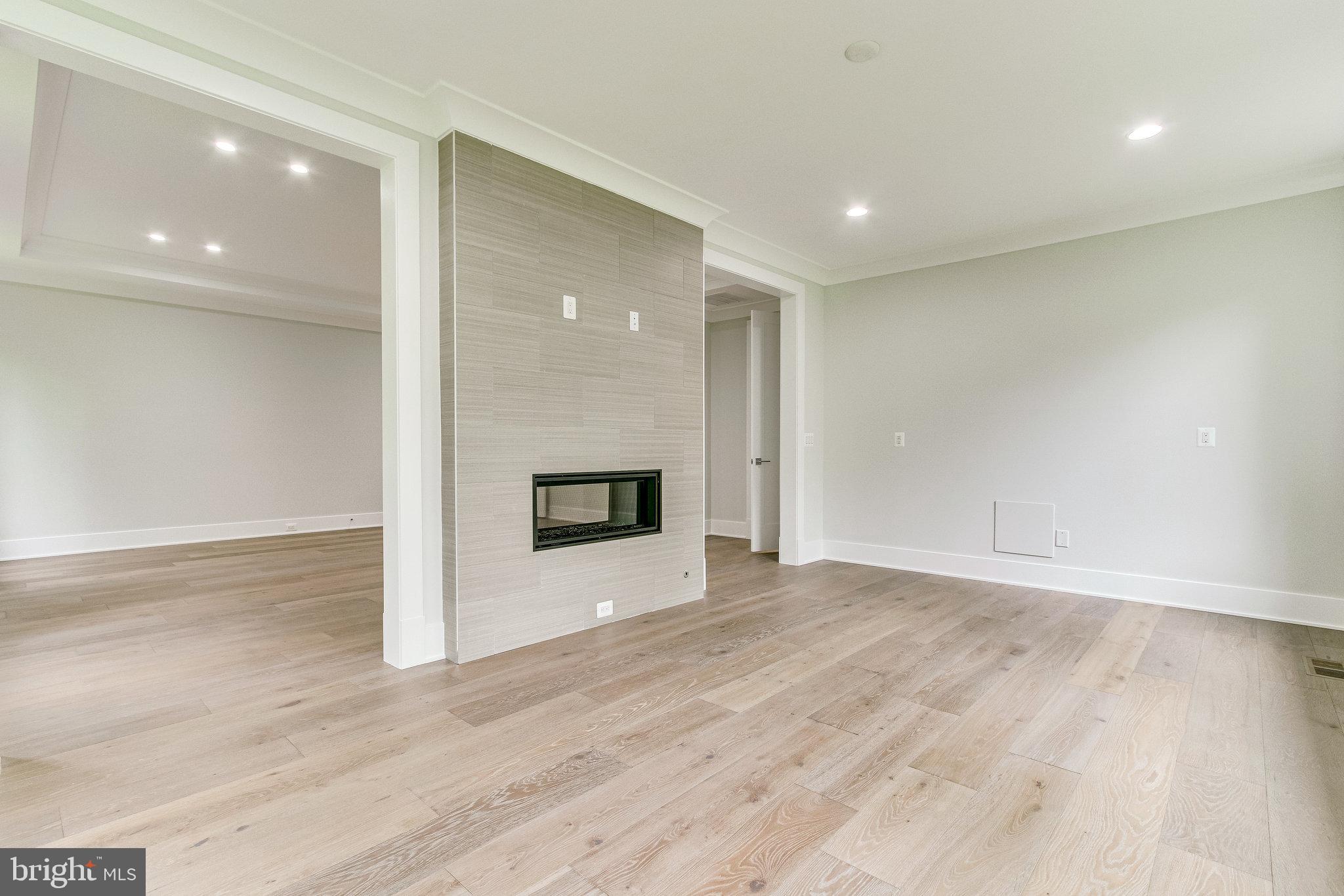 OLIVER PARK - Residential