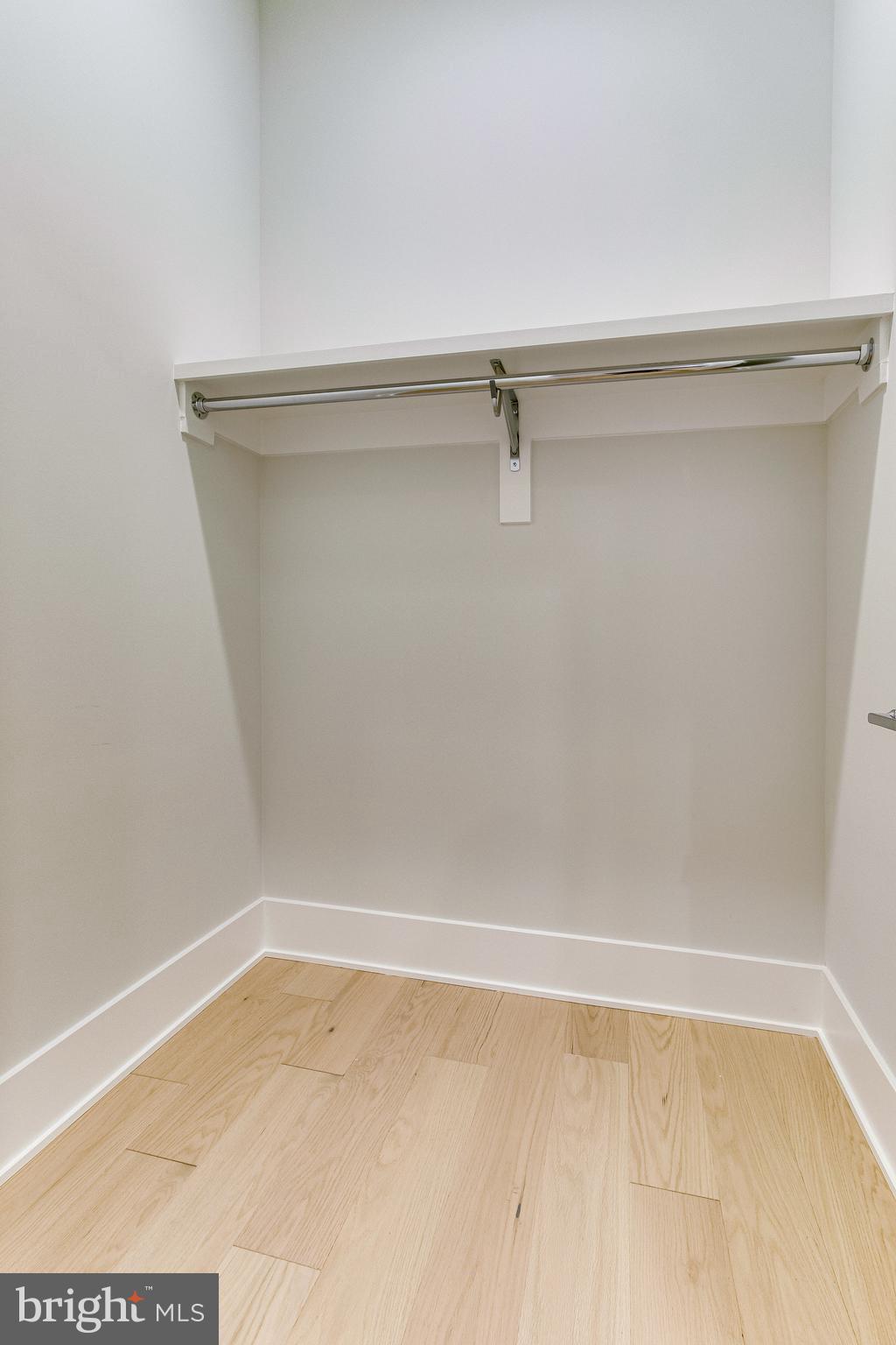 OLIVER PARK - Residential