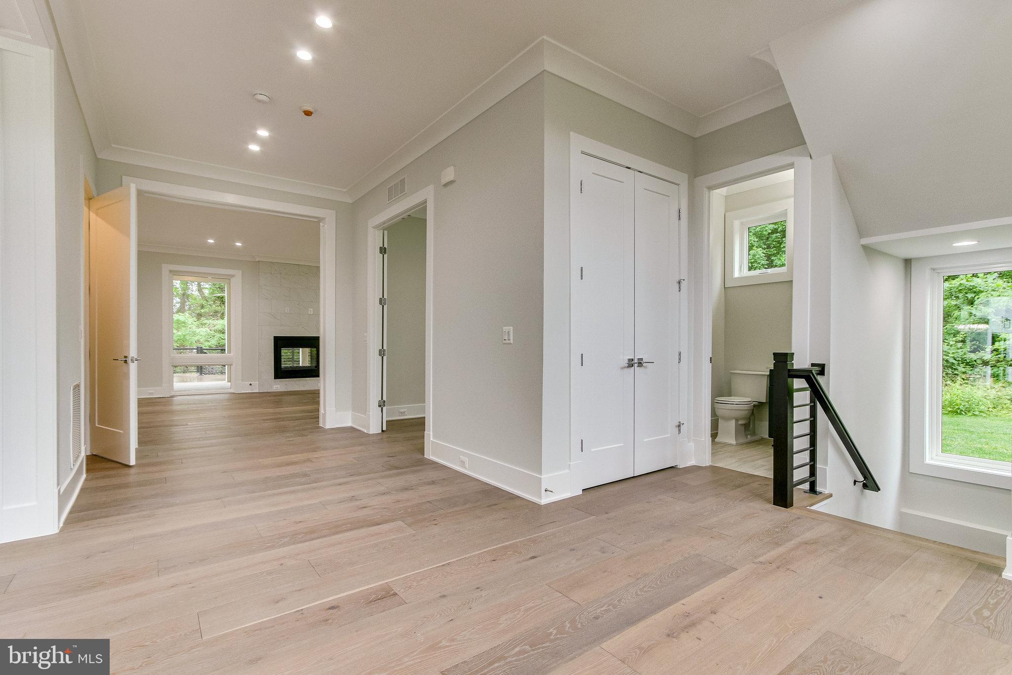 OLIVER PARK - Residential