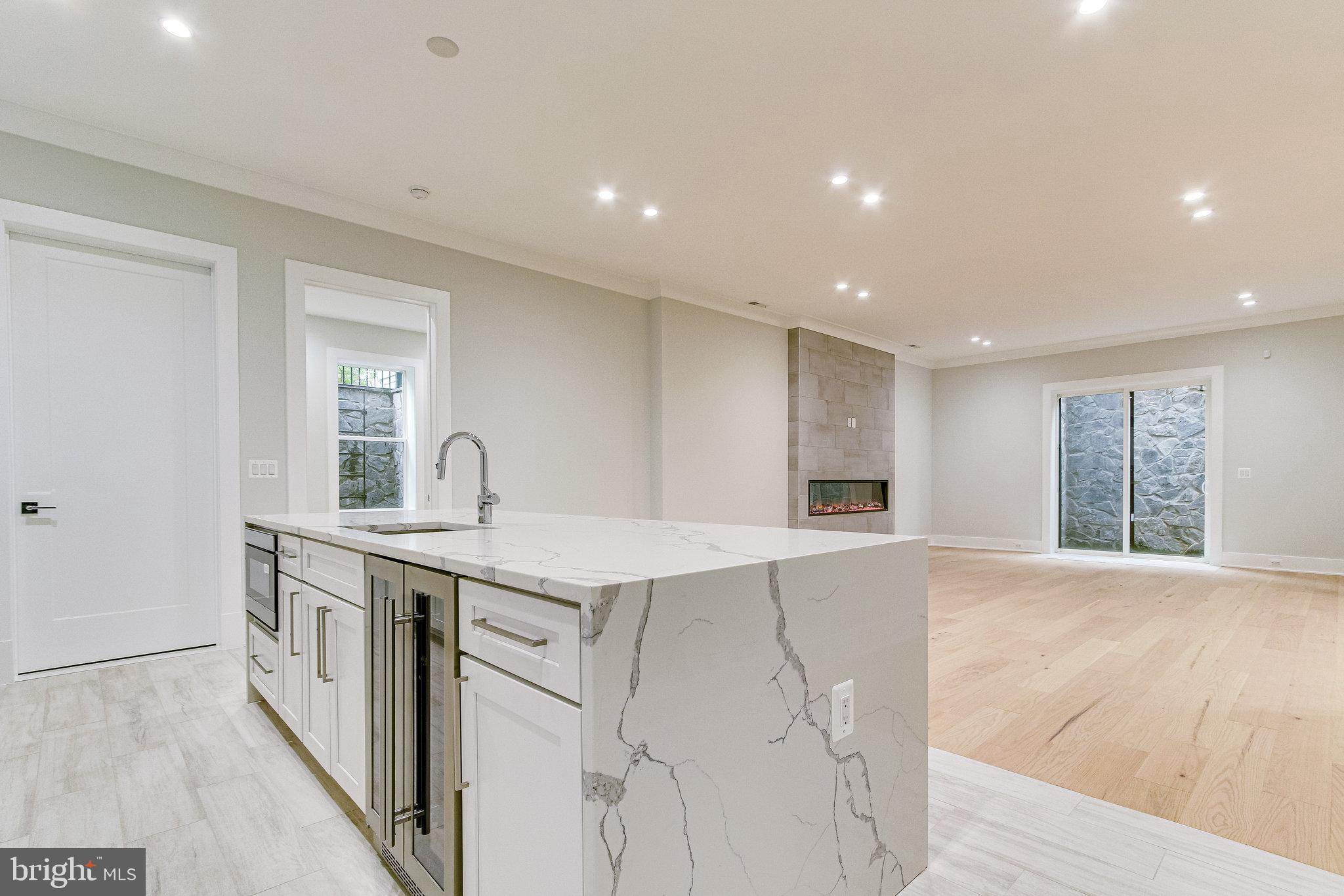 OLIVER PARK - Residential