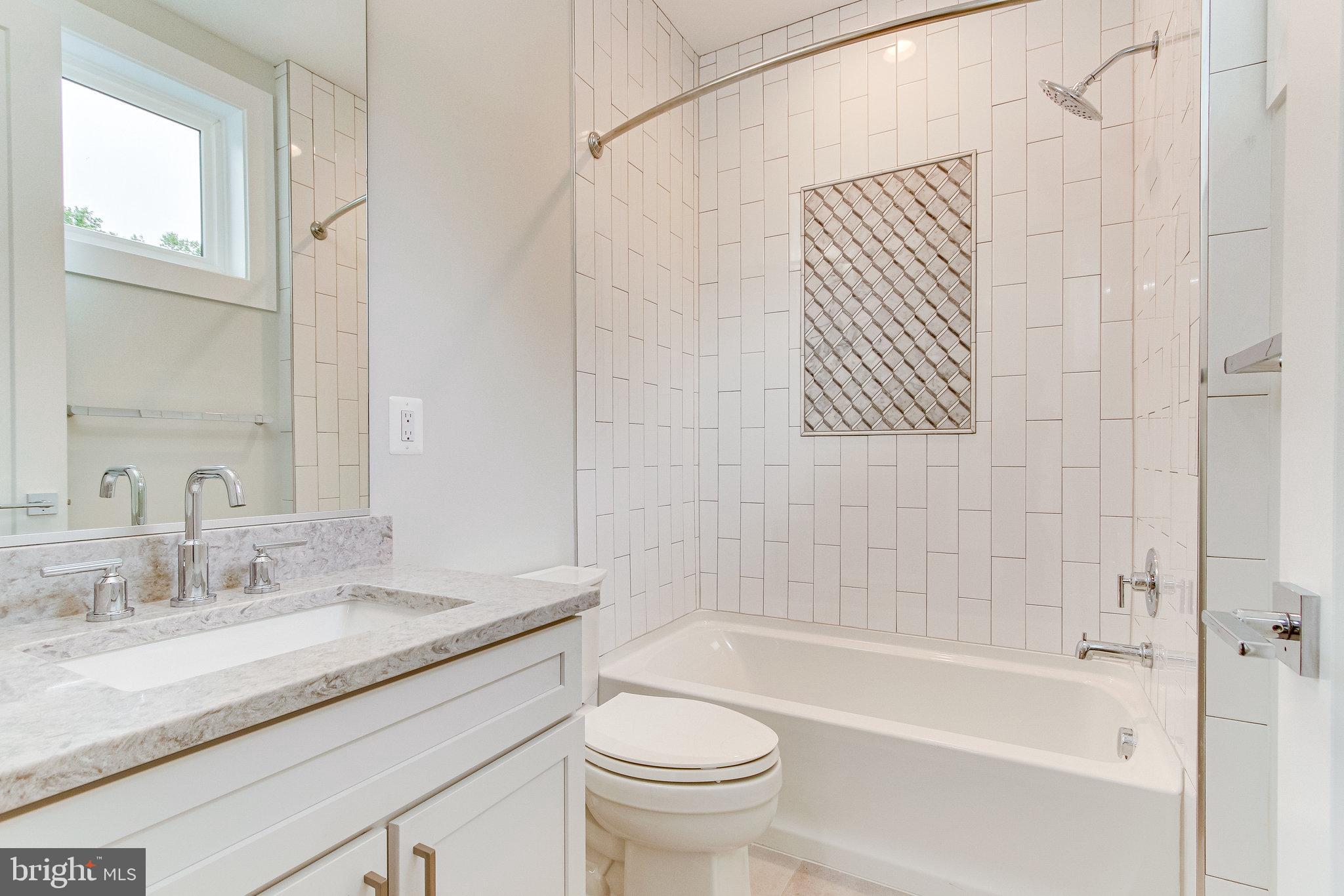 OLIVER PARK - Residential