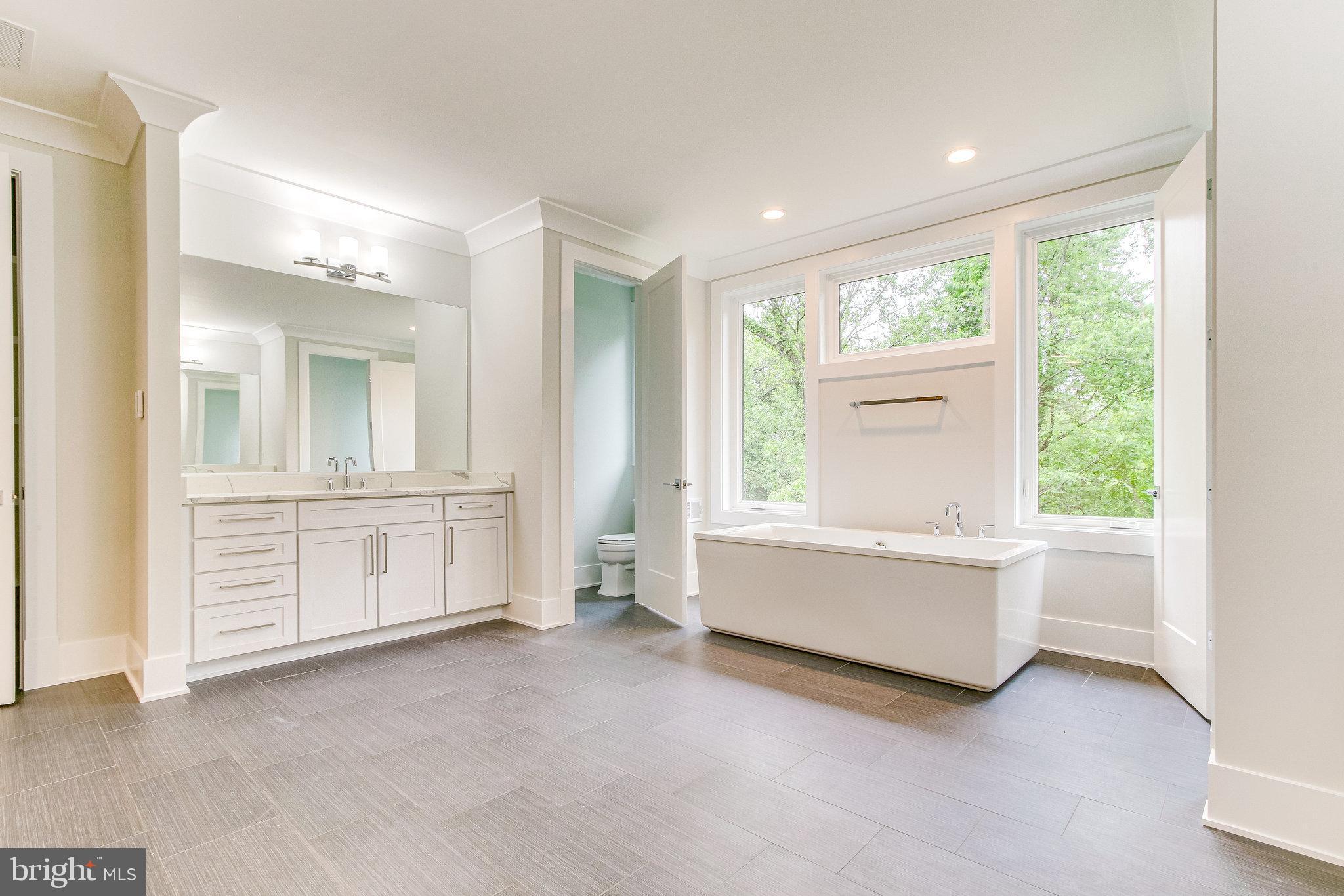 OLIVER PARK - Residential