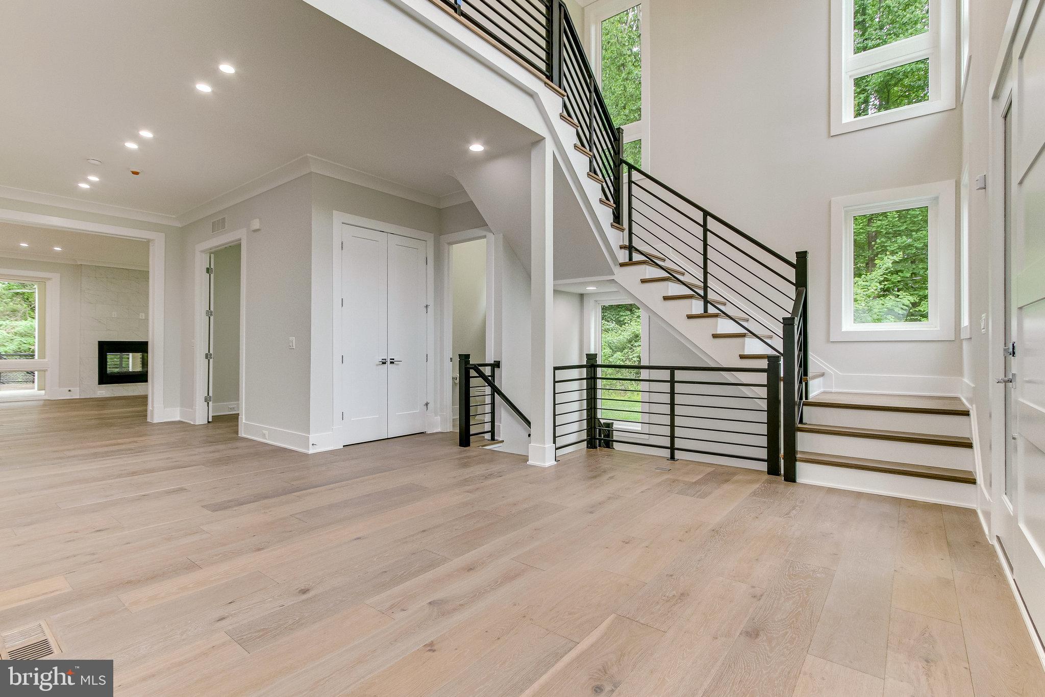 OLIVER PARK - Residential