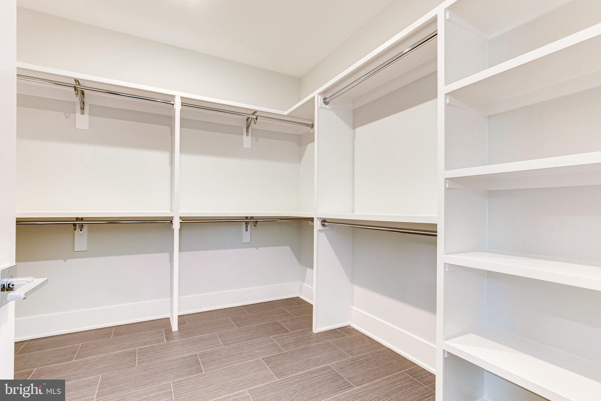 OLIVER PARK - Residential