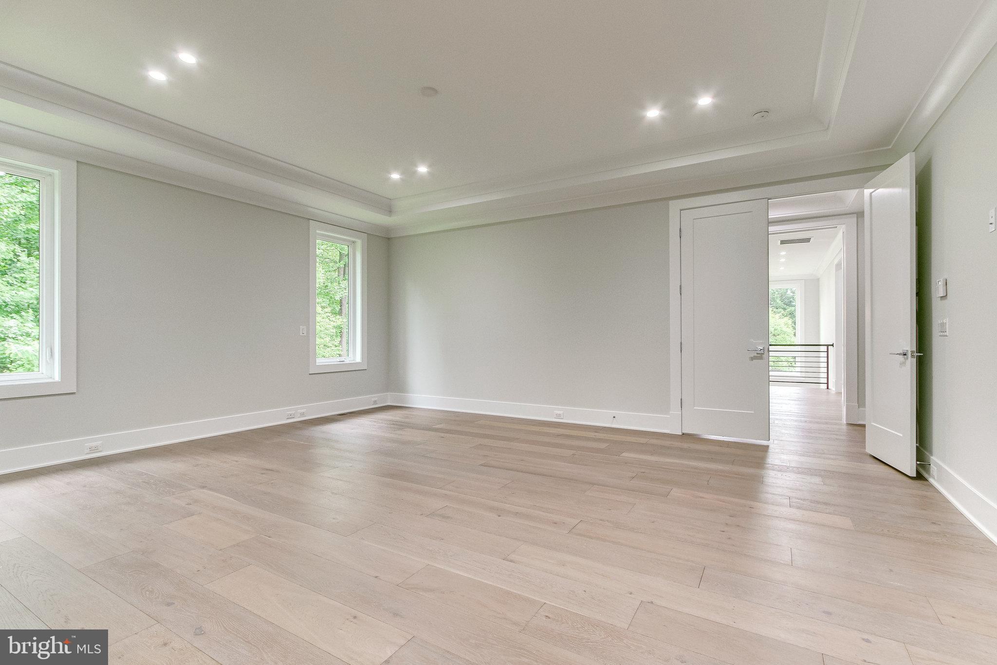 OLIVER PARK - Residential