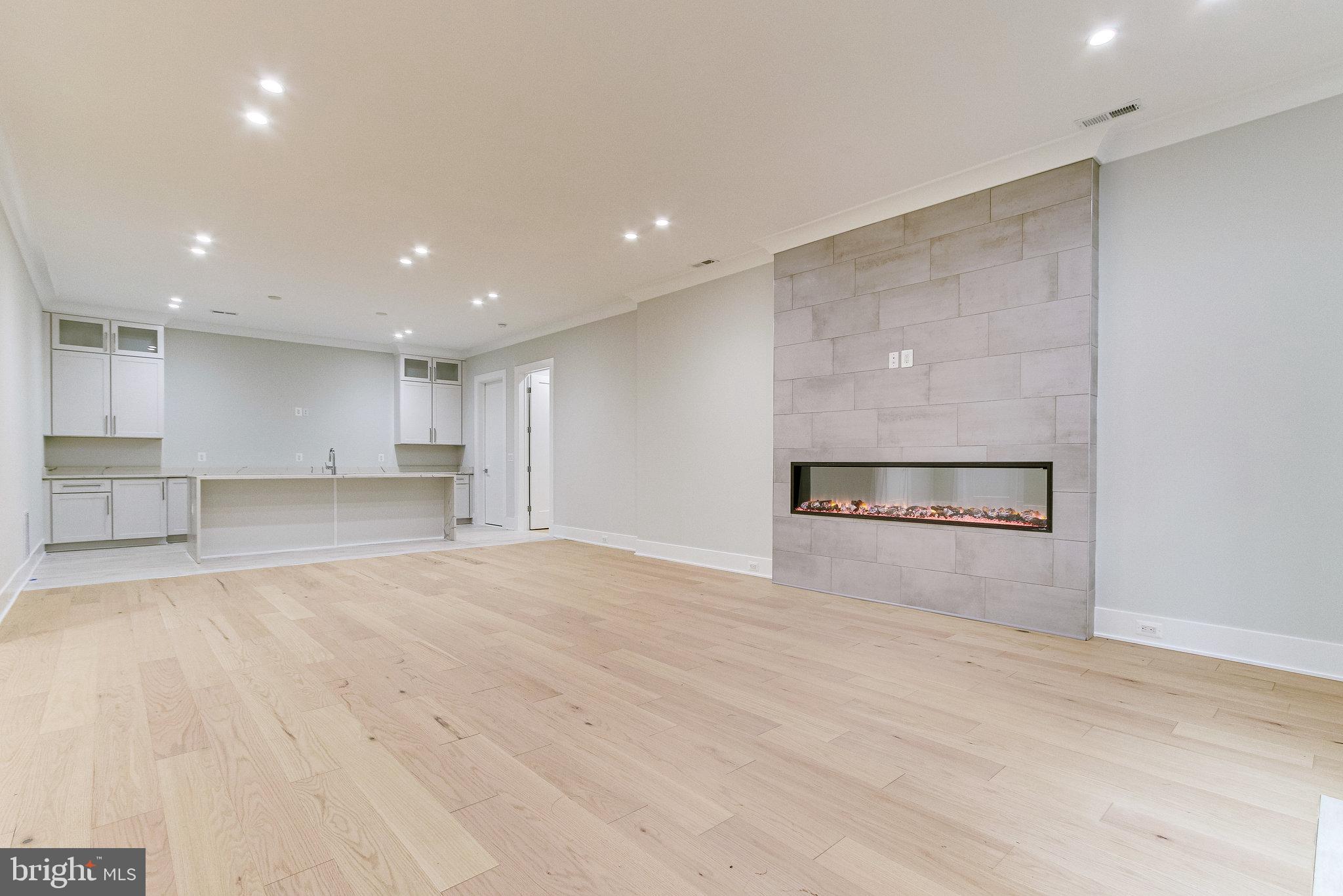 OLIVER PARK - Residential