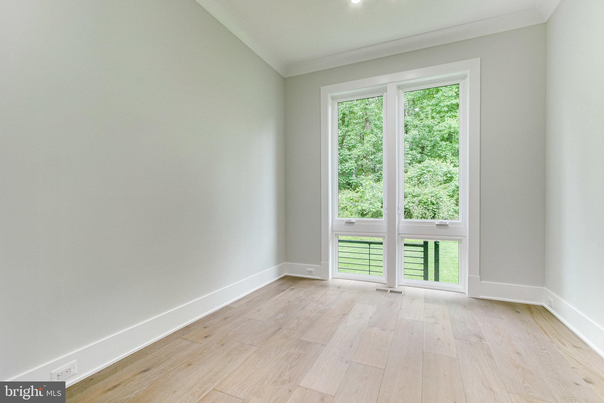 OLIVER PARK - Residential