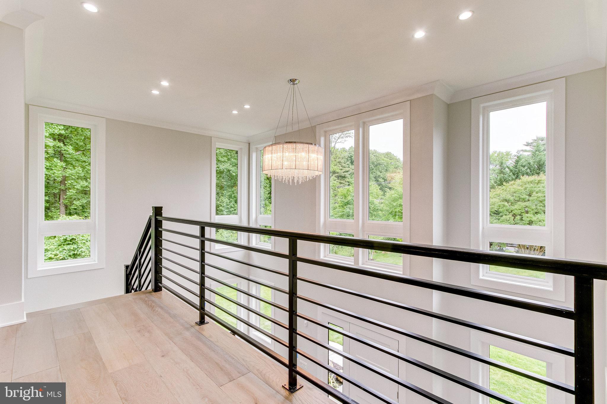 OLIVER PARK - Residential