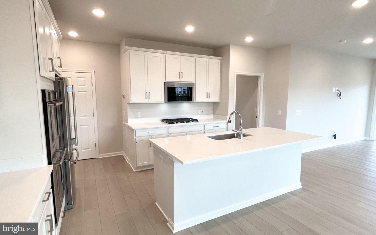 106 OLEANDER COURT