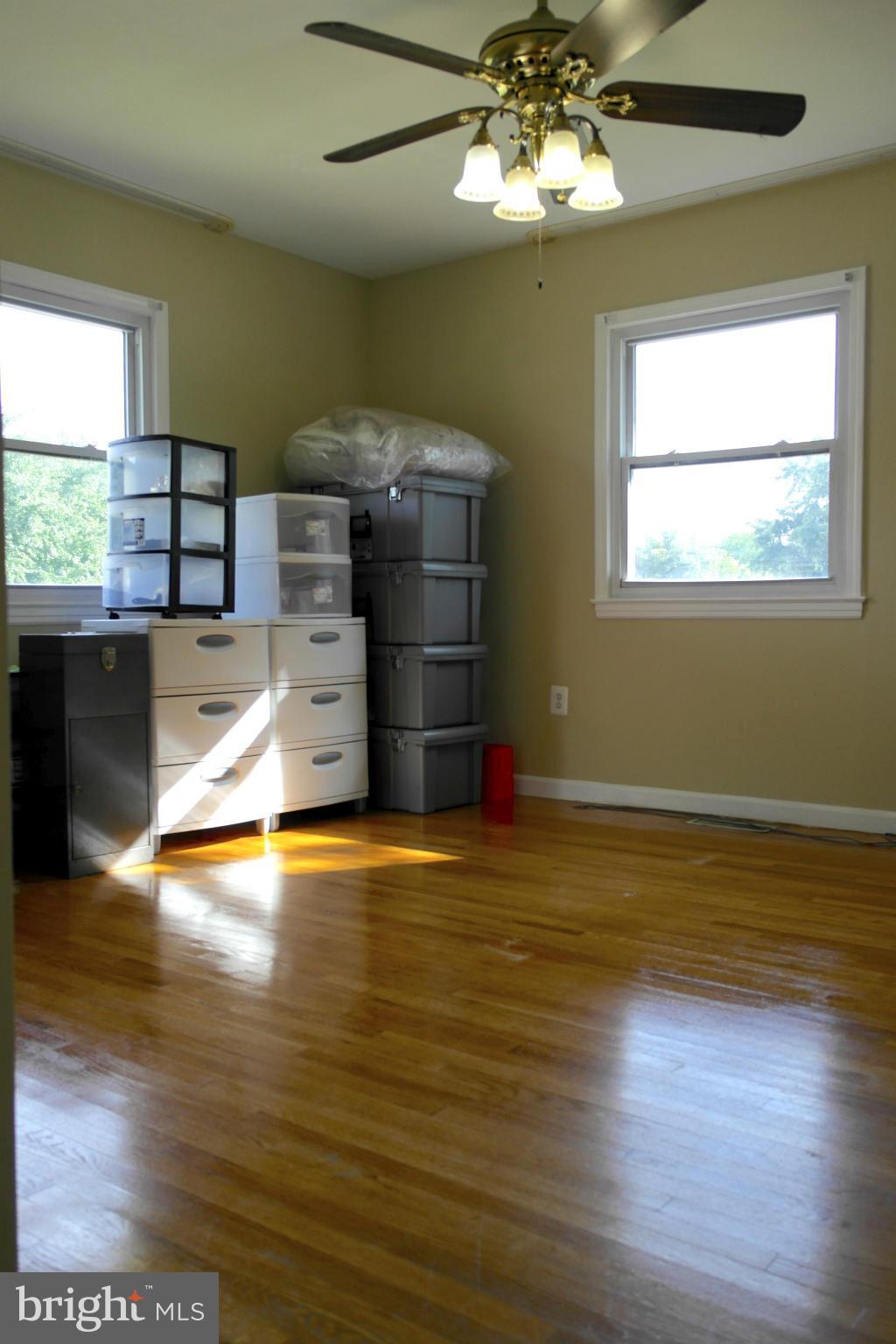 STERLING - Residential