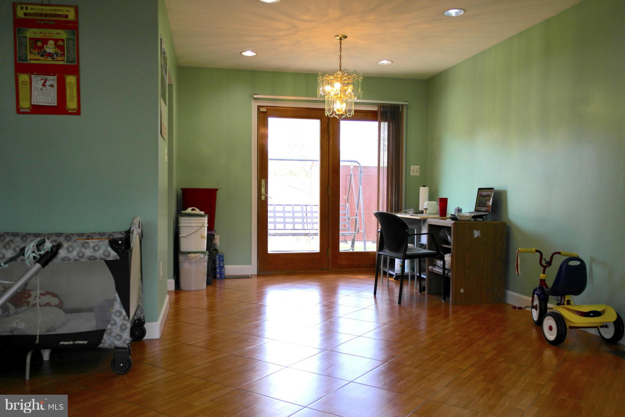 STERLING - Residential