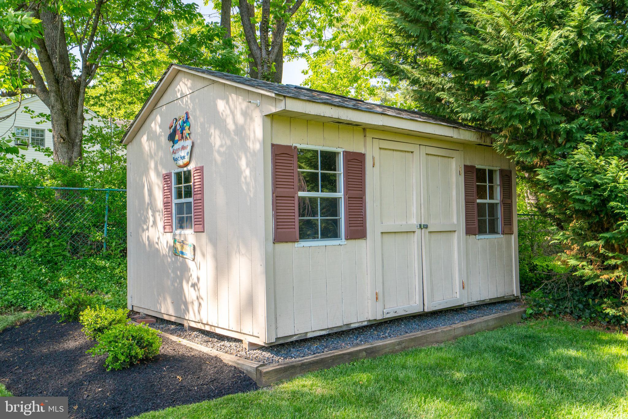 HIDEAWAY HILLS - Residential