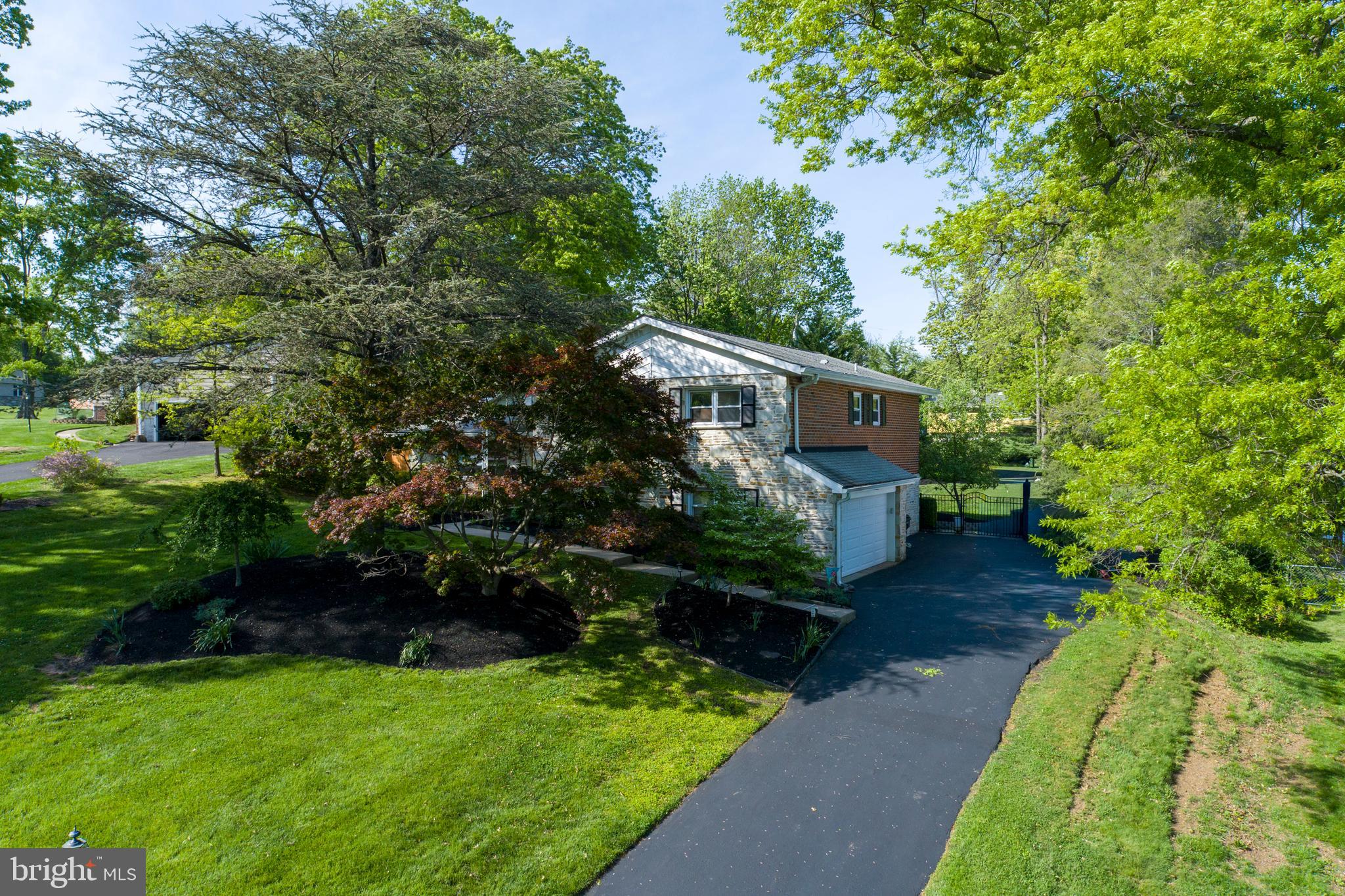 HIDEAWAY HILLS - Residential