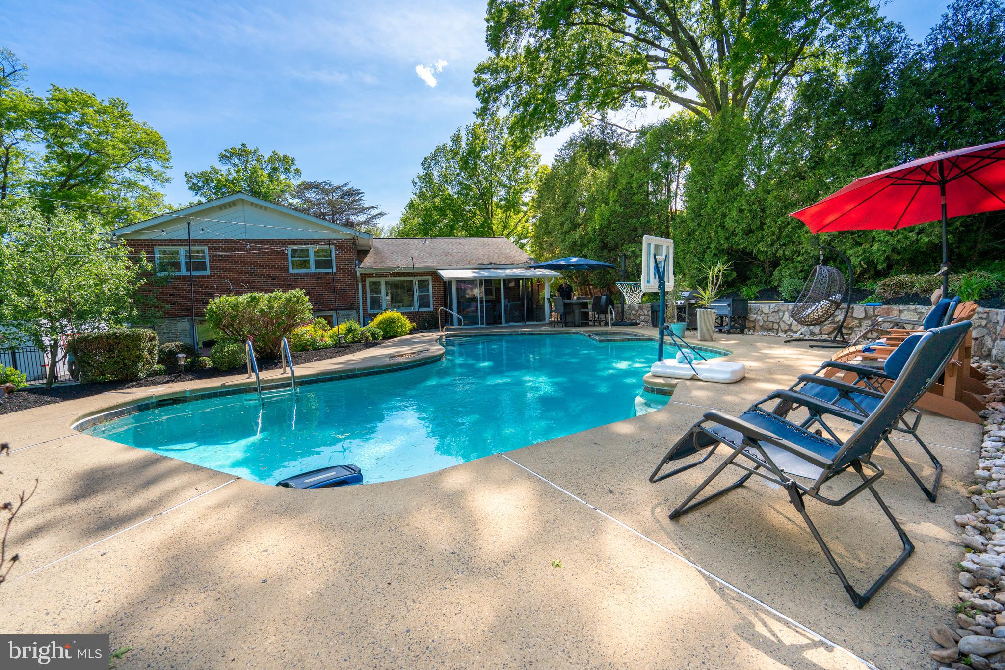 HIDEAWAY HILLS - Residential