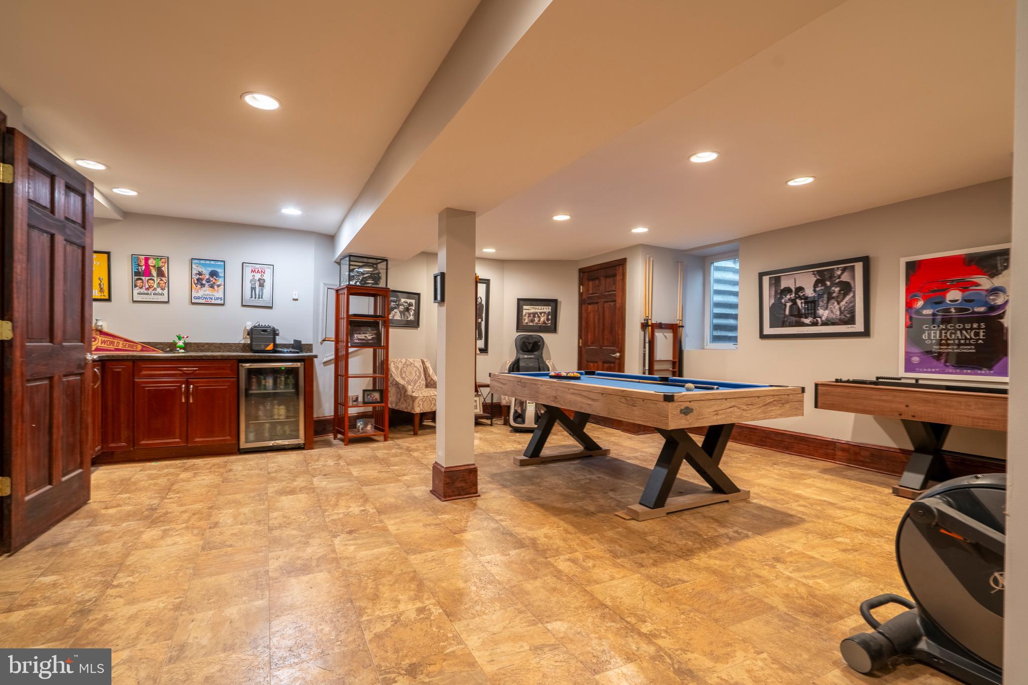 HIDEAWAY HILLS - Residential