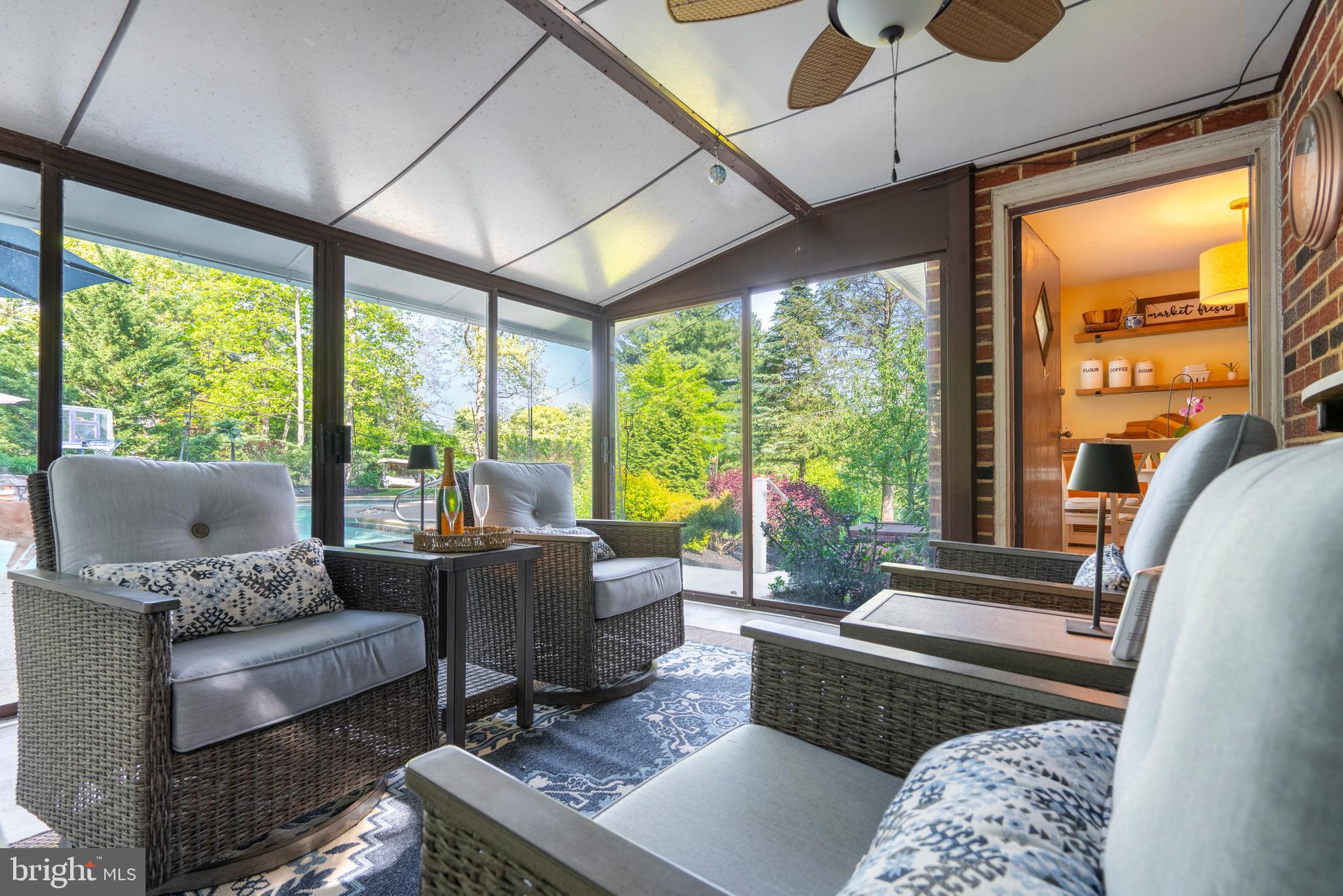 HIDEAWAY HILLS - Residential