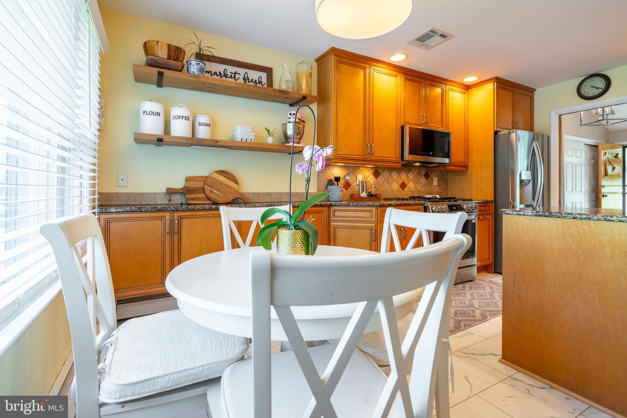 HIDEAWAY HILLS - Residential