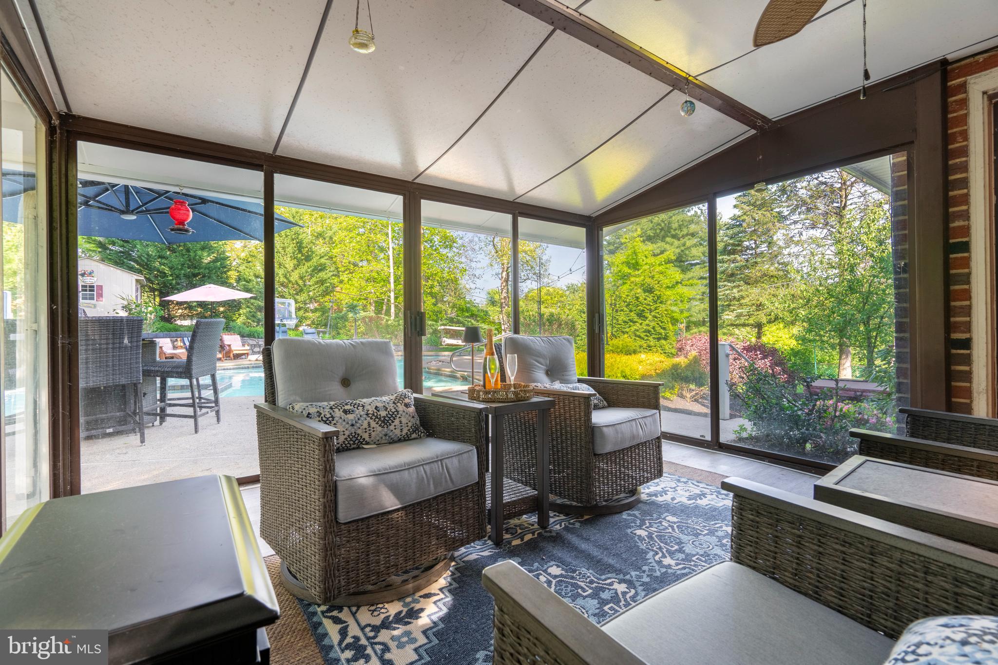 HIDEAWAY HILLS - Residential