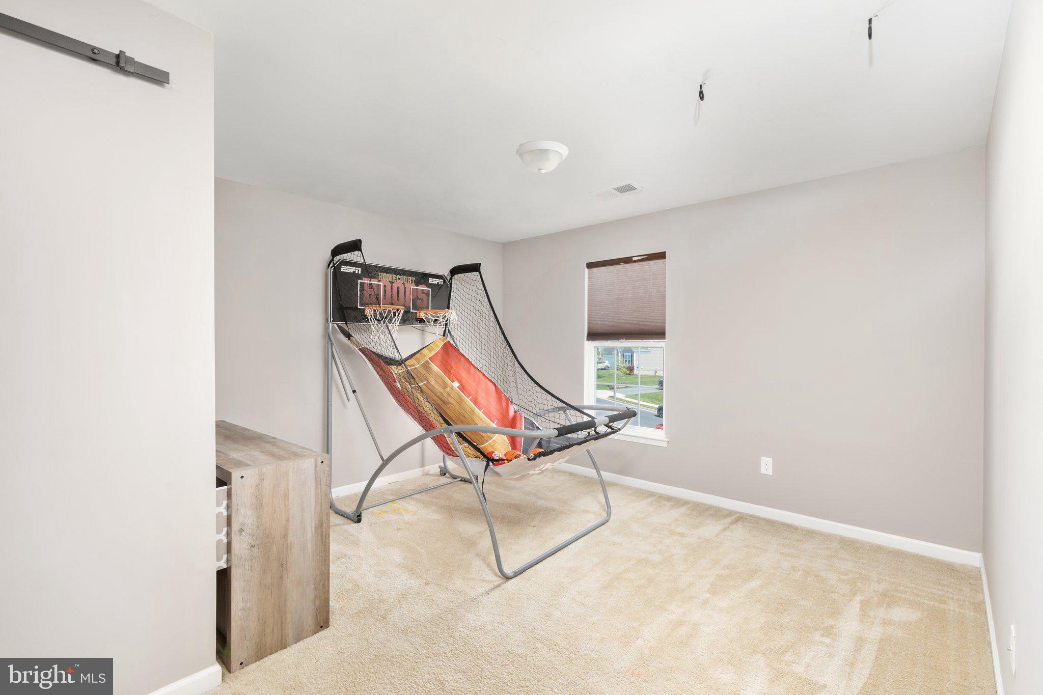 SOUTHERN HILLS - Residential