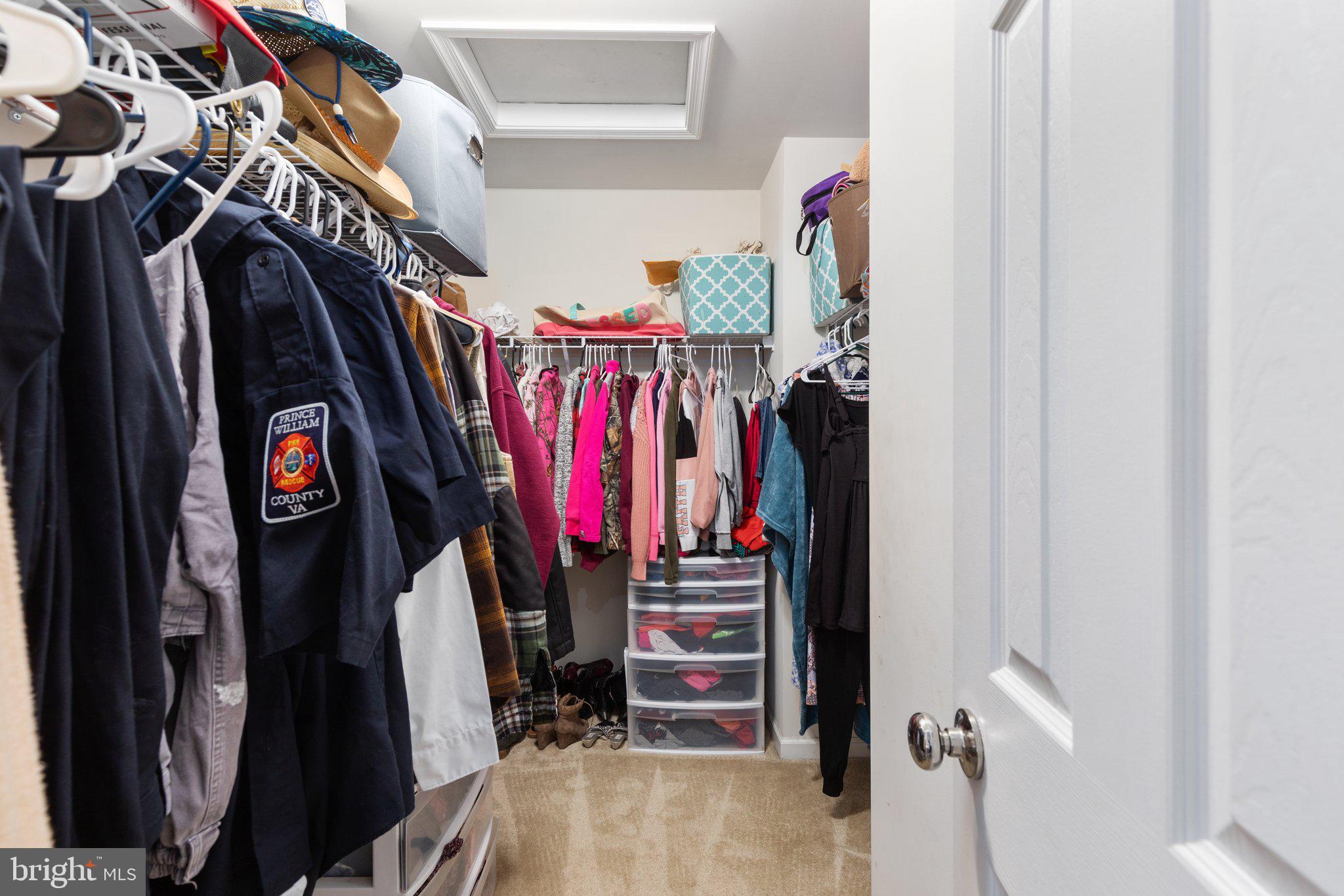 SOUTHERN HILLS - Residential