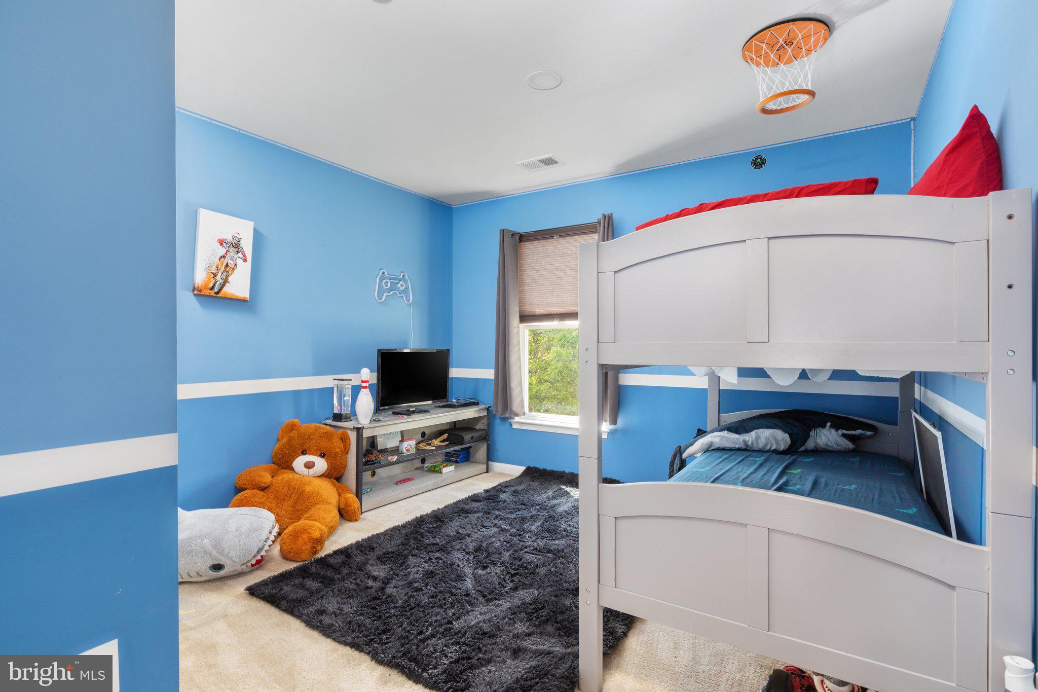 SOUTHERN HILLS - Residential