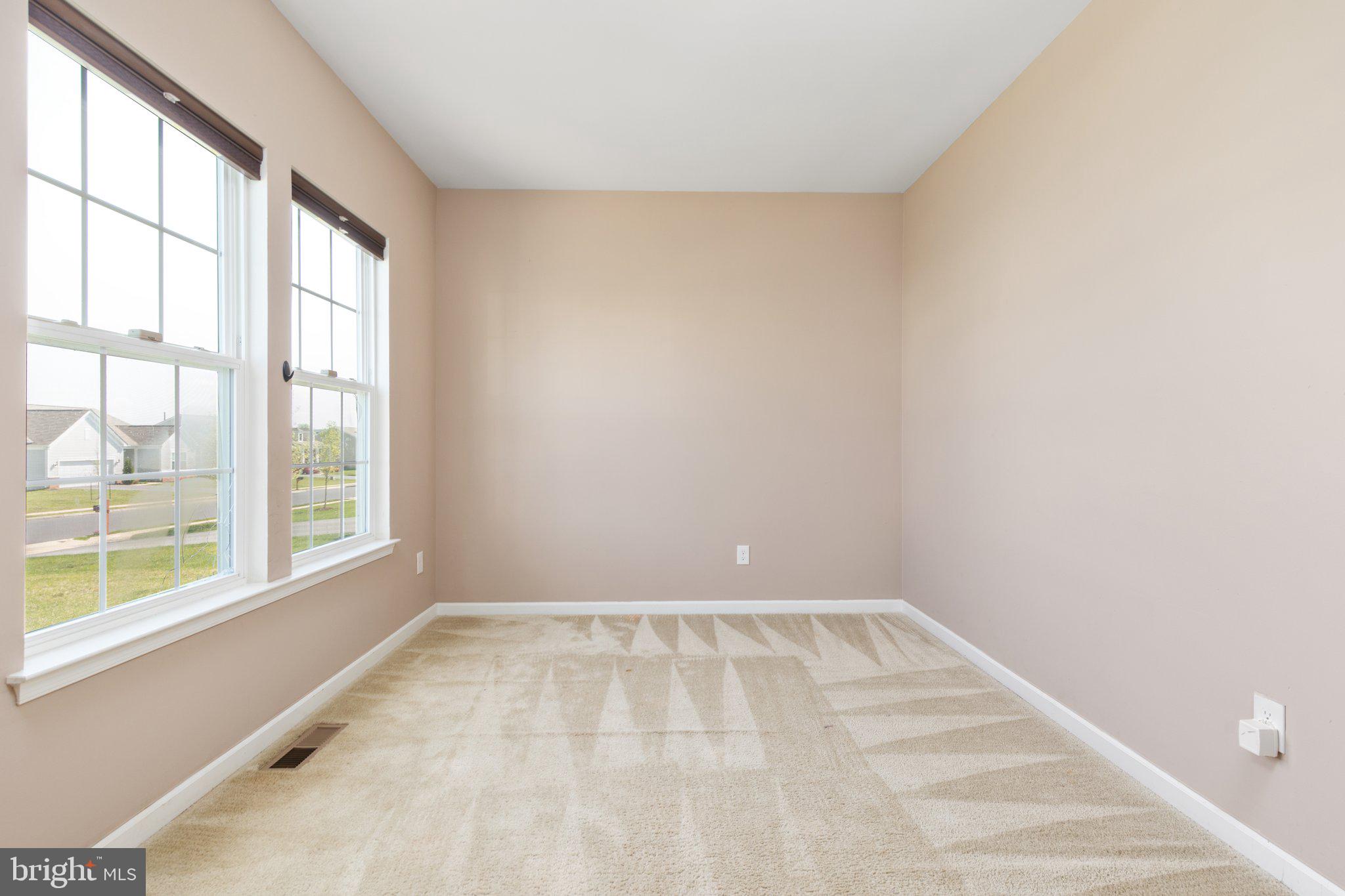 SOUTHERN HILLS - Residential