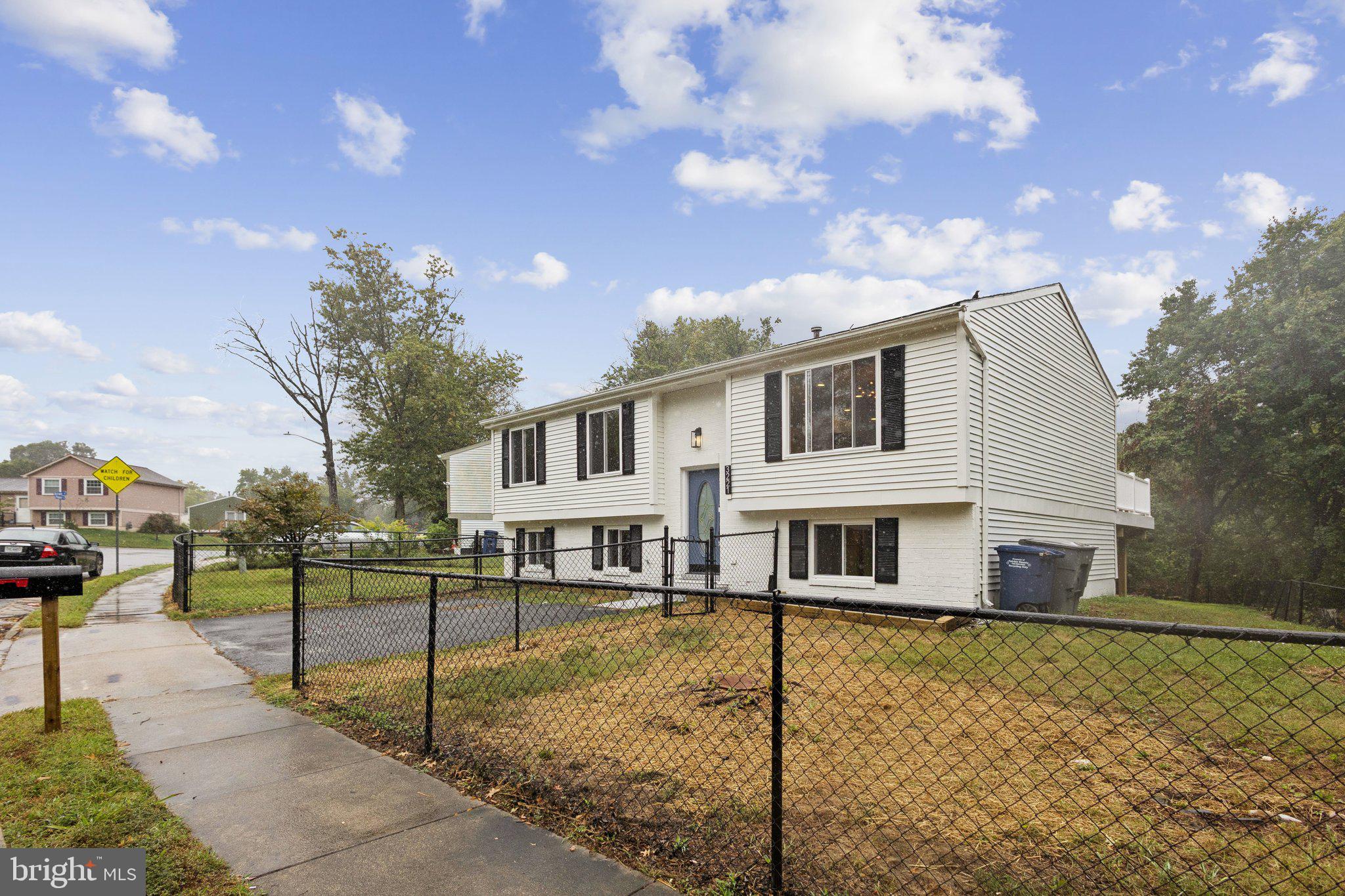 3221 NAPPER ROAD