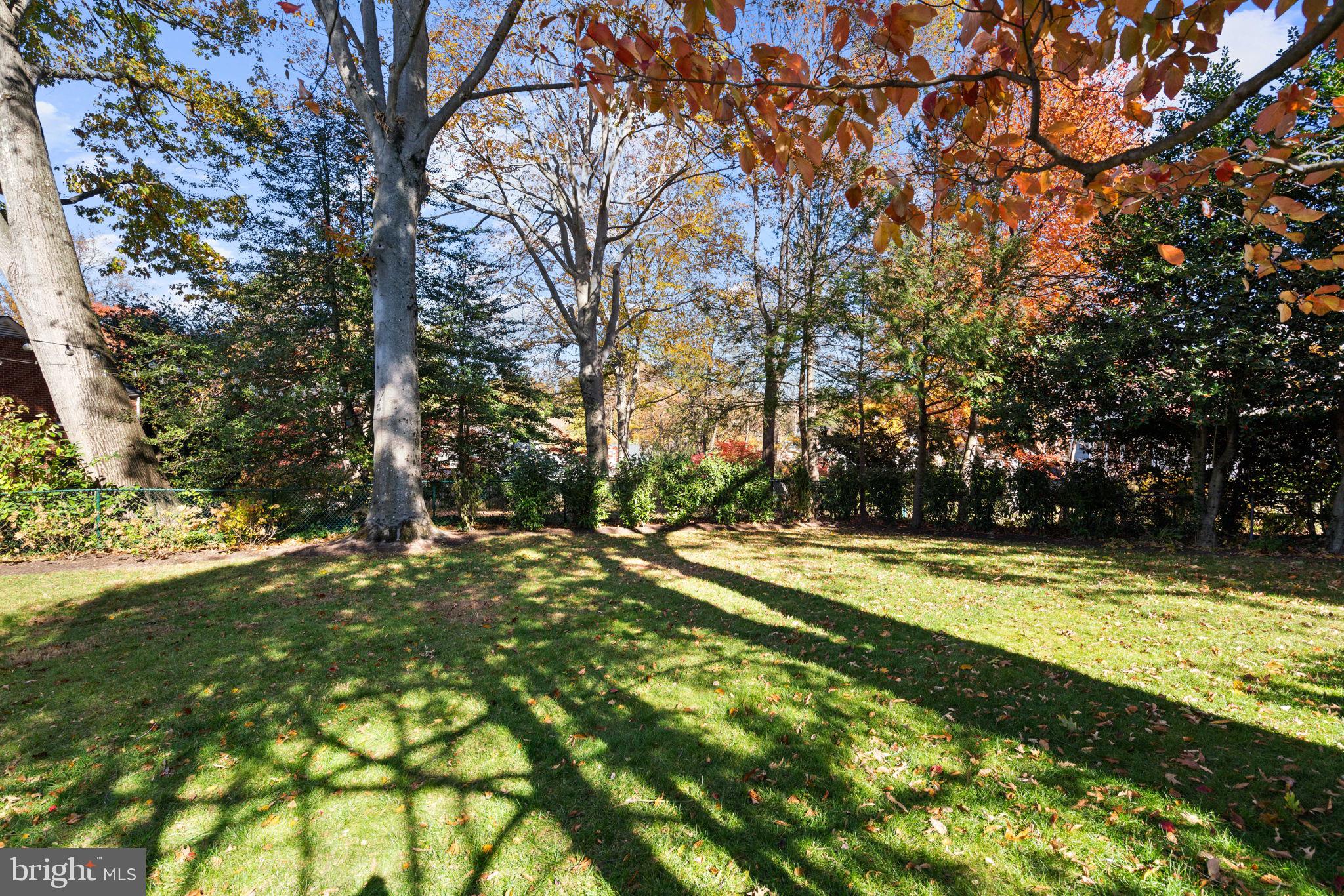 WOODACRES - Residential