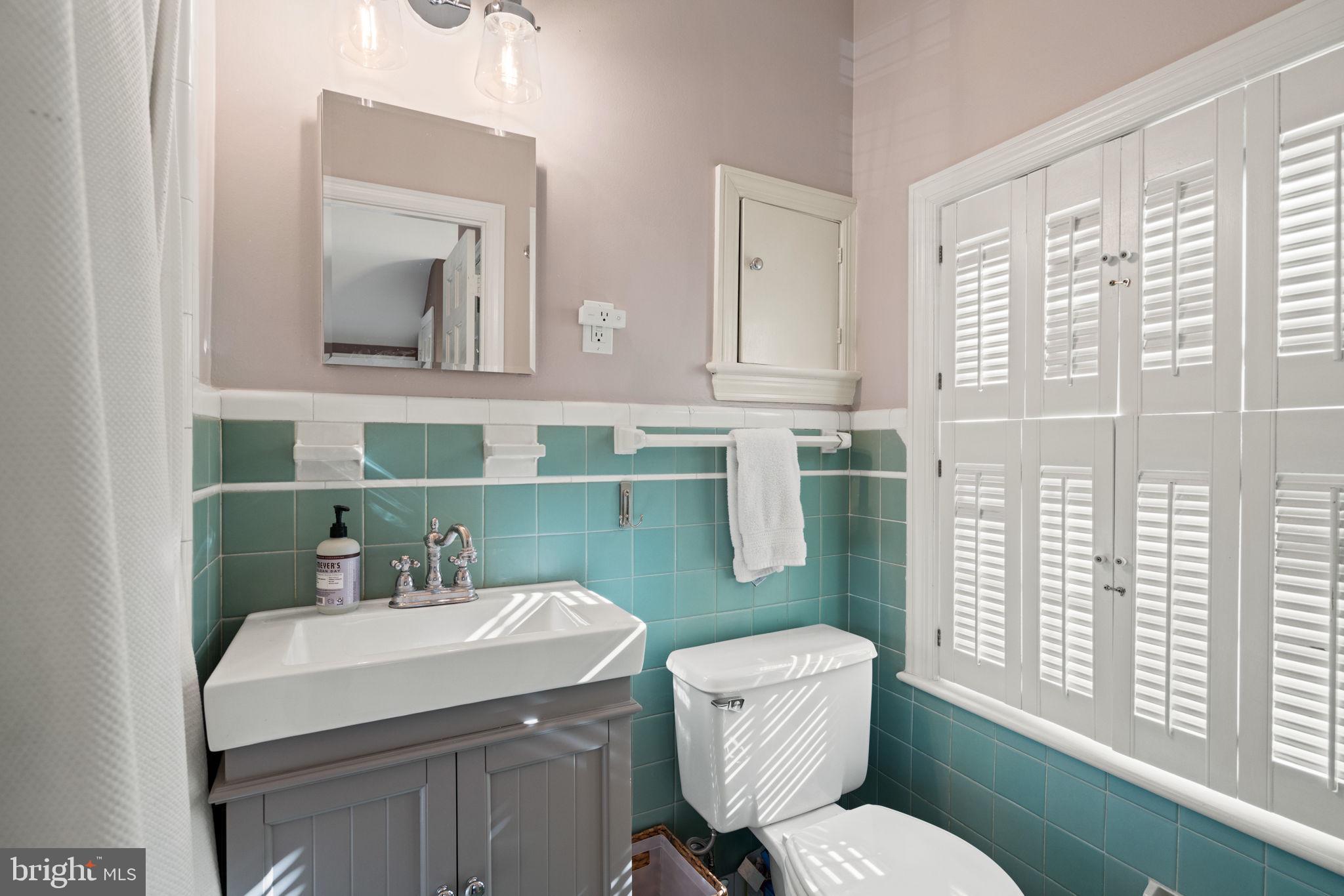 WOODACRES - Residential