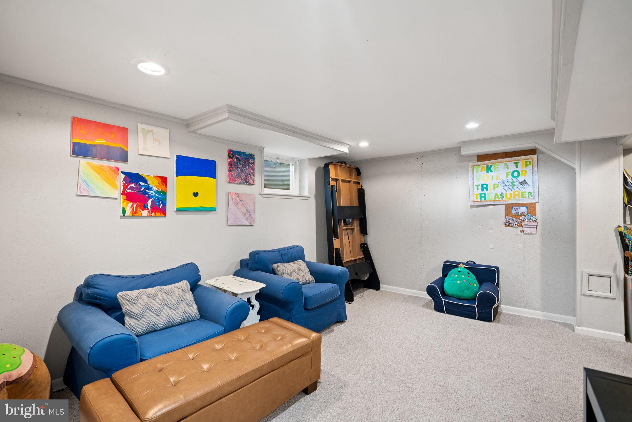 WOODACRES - Residential