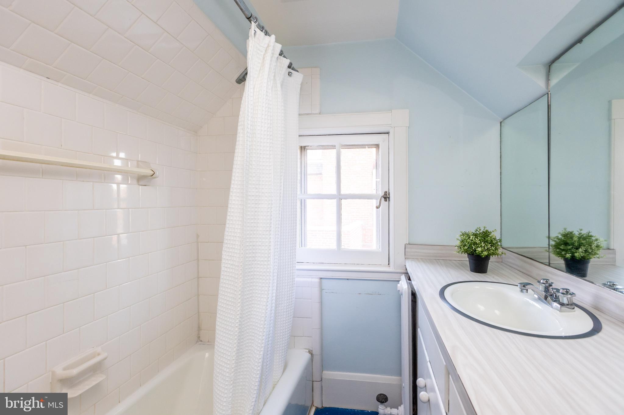 GUILFORD - Residential