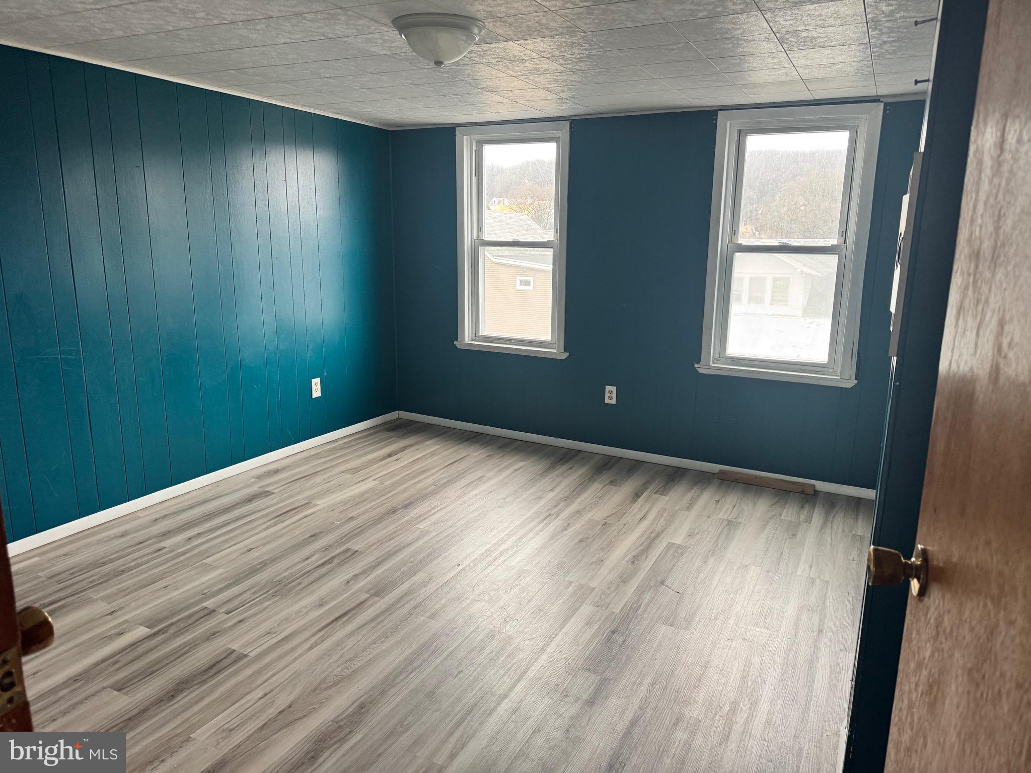 ASHLAND - Residential