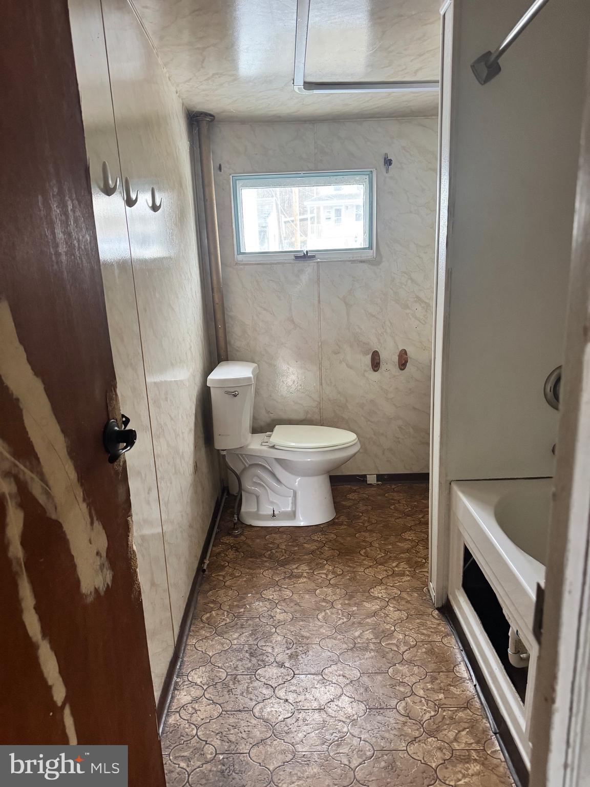 ASHLAND - Residential