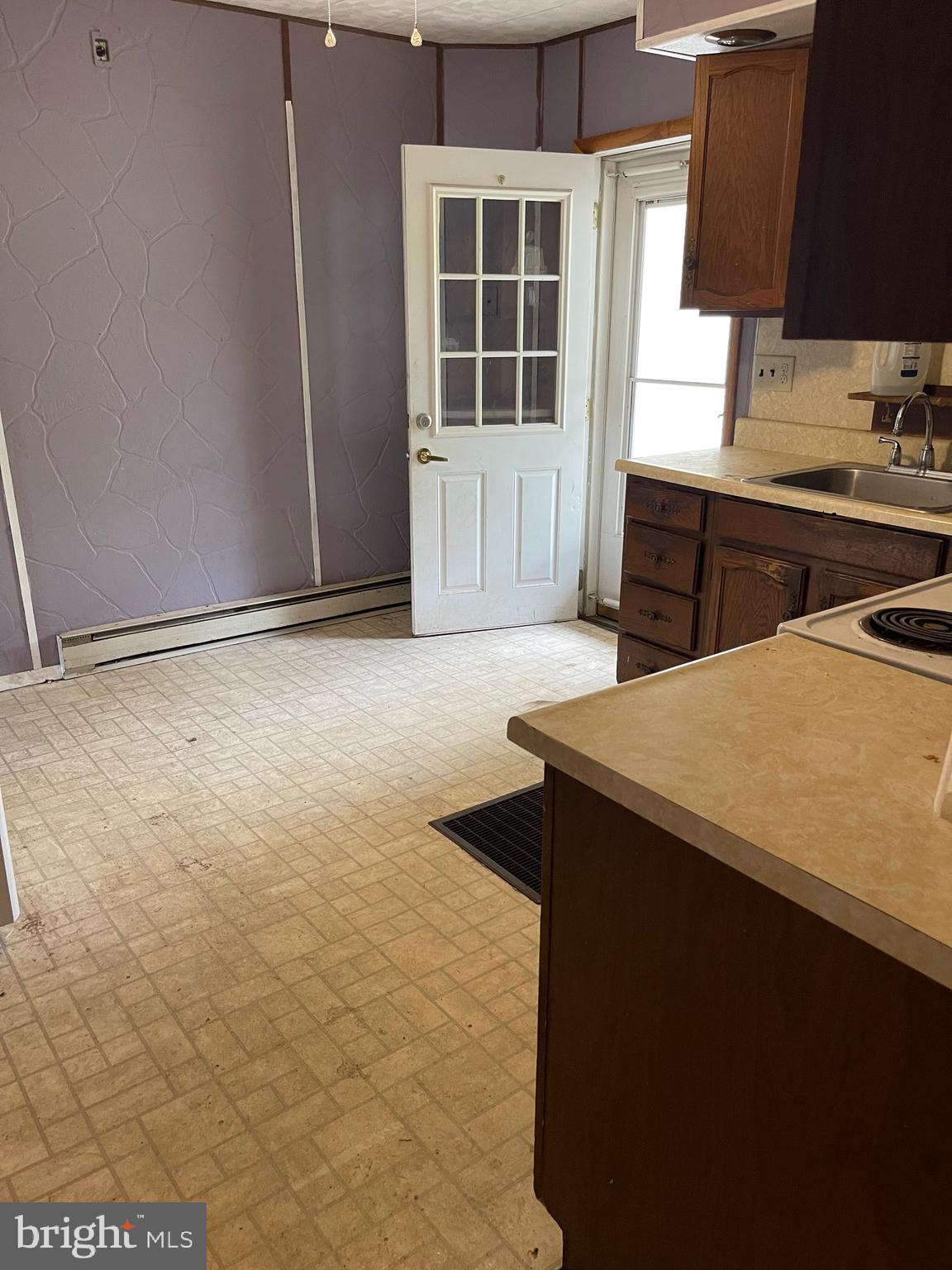 ASHLAND - Residential