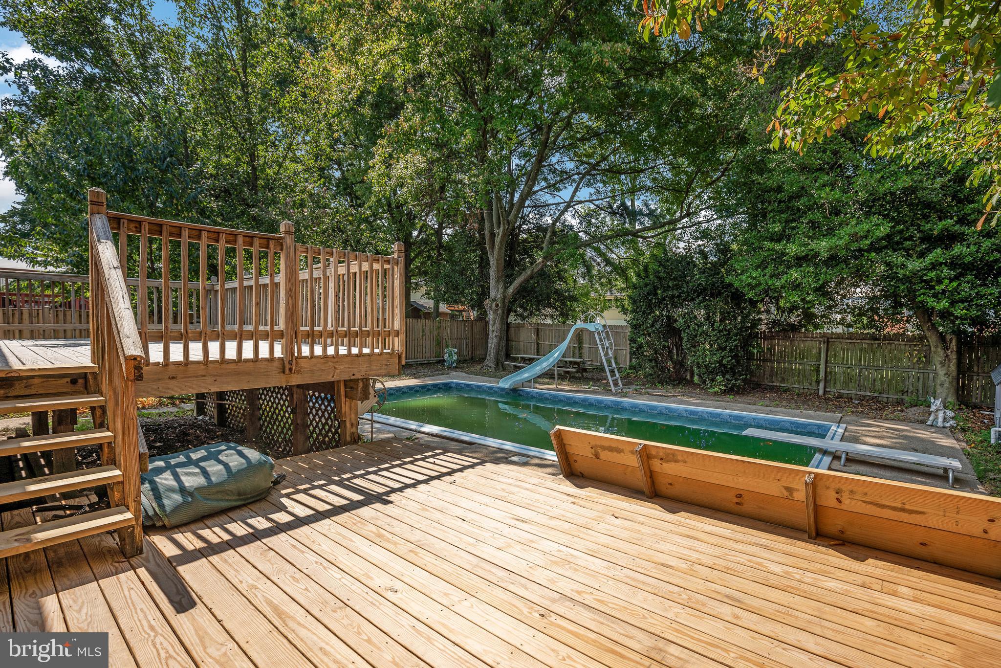 VALLEYWOOD - Residential