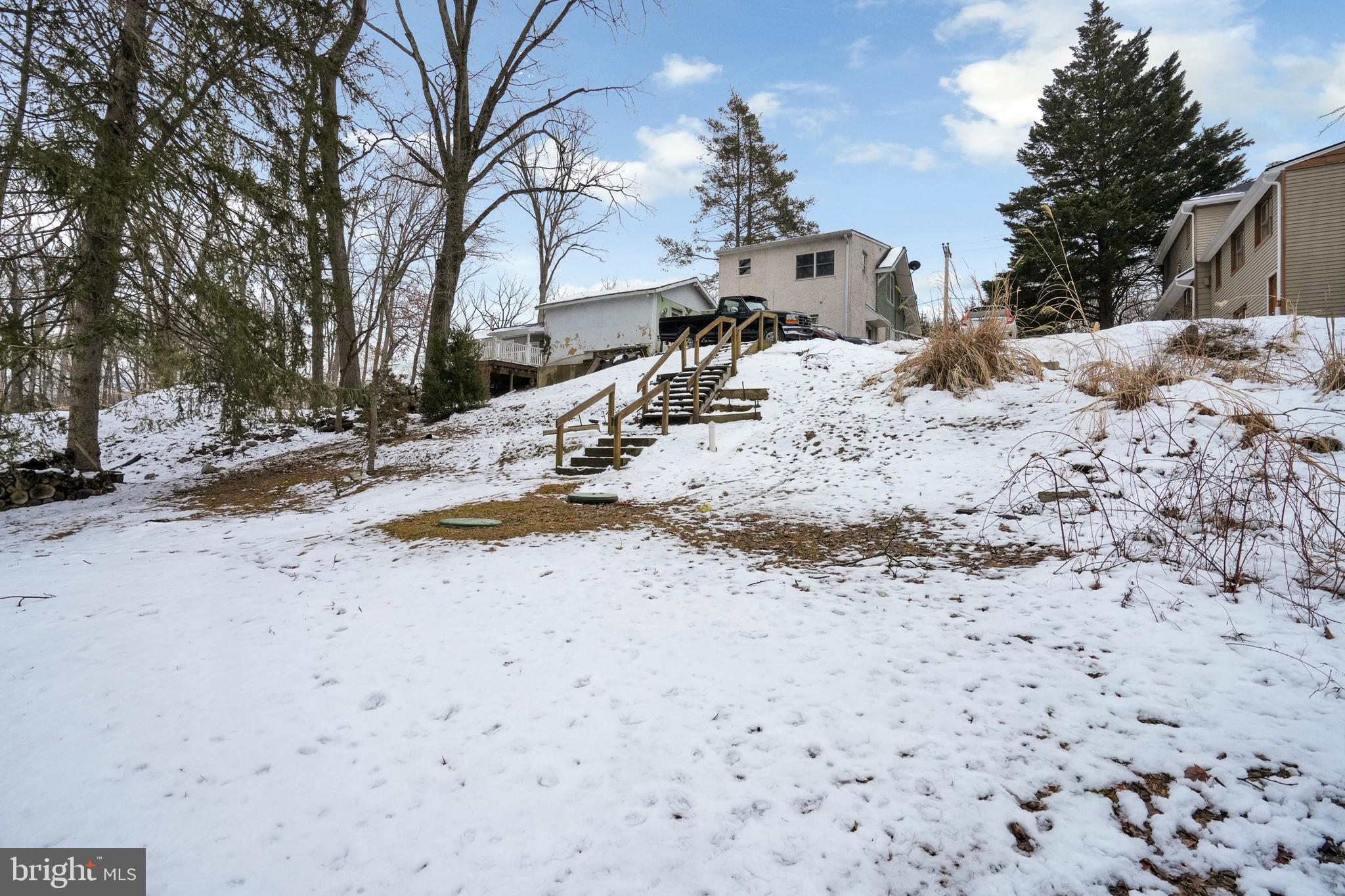 MEADOWS AT VALLEYFRG - Residential