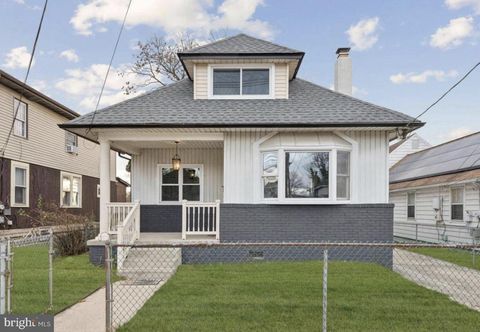 814 HESSIAN AVENUE NATIONAL PARK NJ 08063