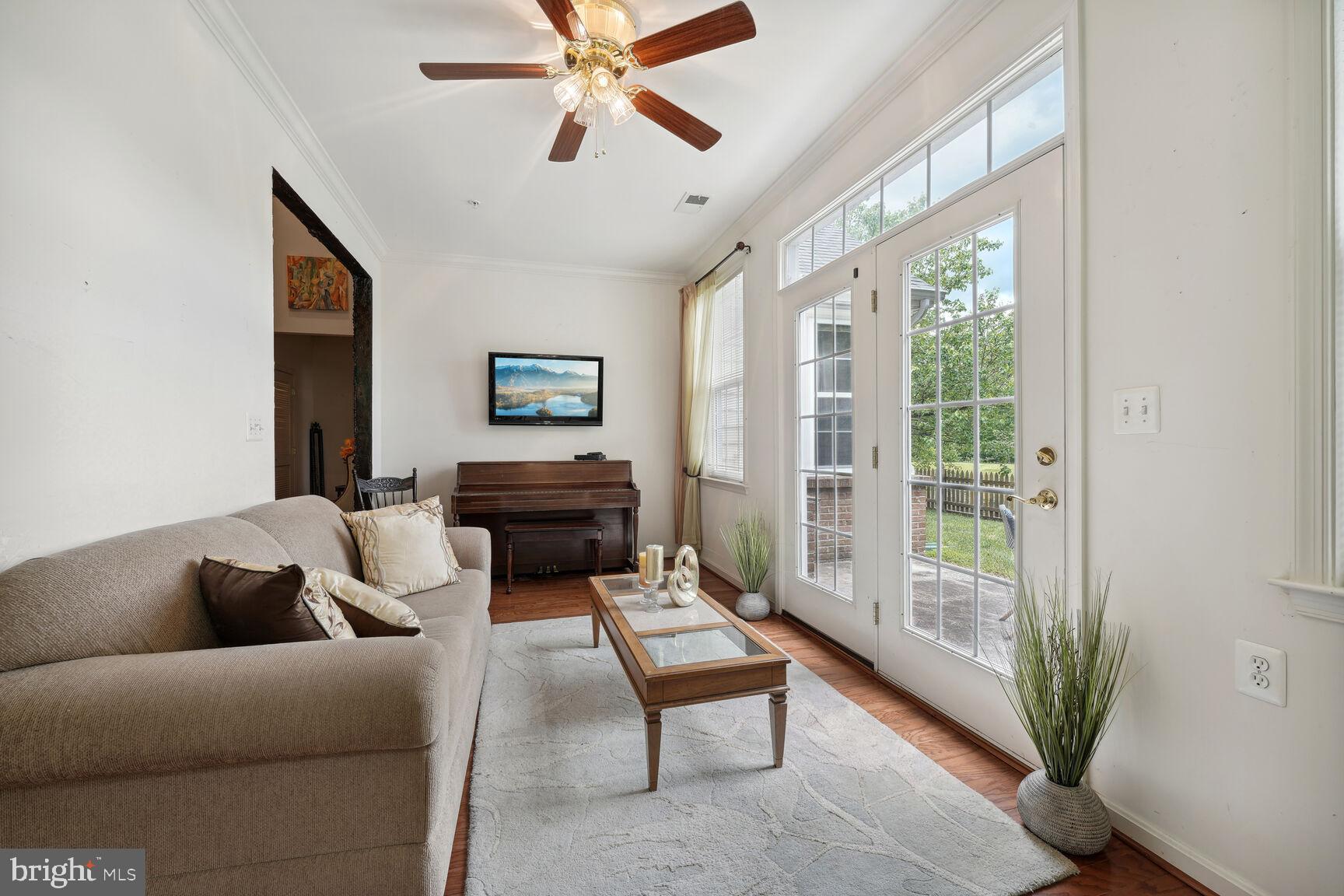 CAMERON GROVE CONDO VIII - Residential