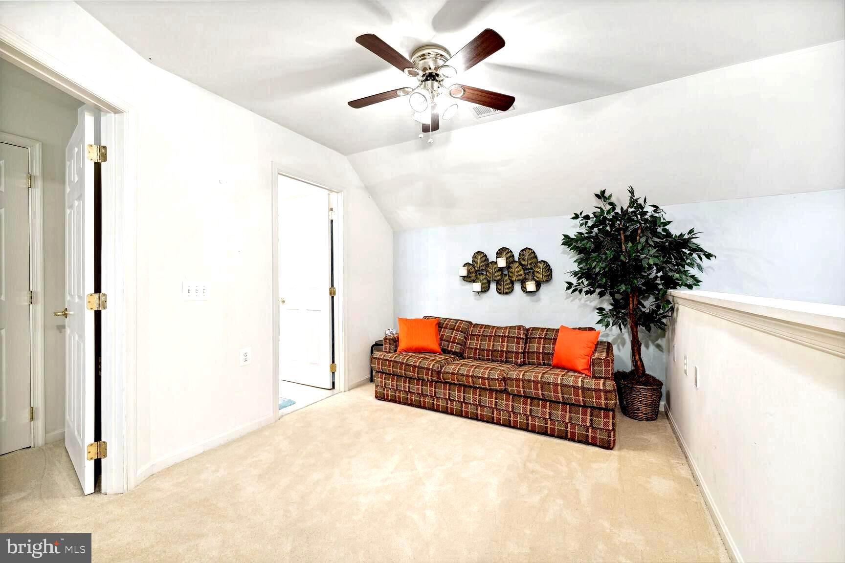 CAMERON GROVE CONDO VIII - Residential