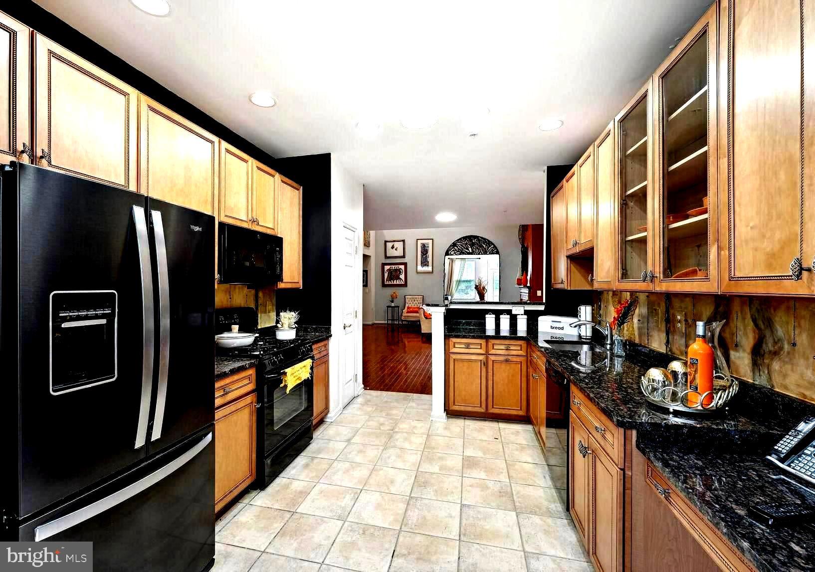 CAMERON GROVE CONDO VIII - Residential