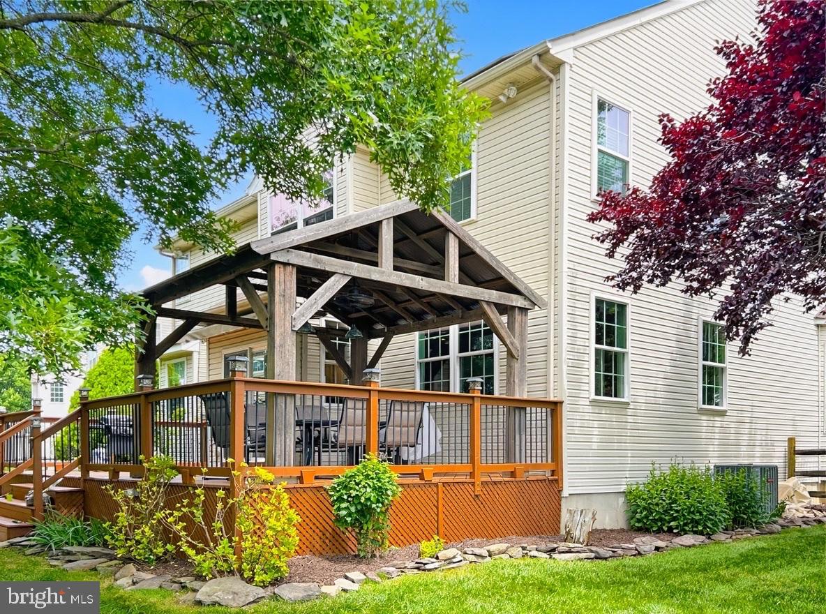 12 ORCHID DRIVE