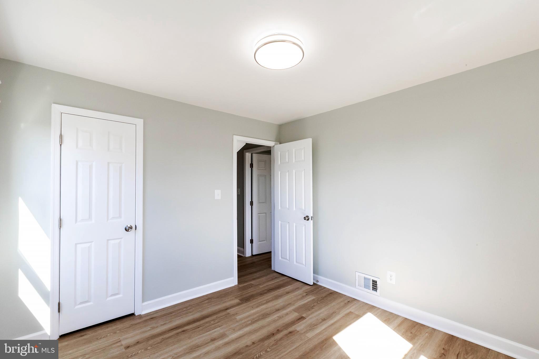 PARKLAWN - Residential