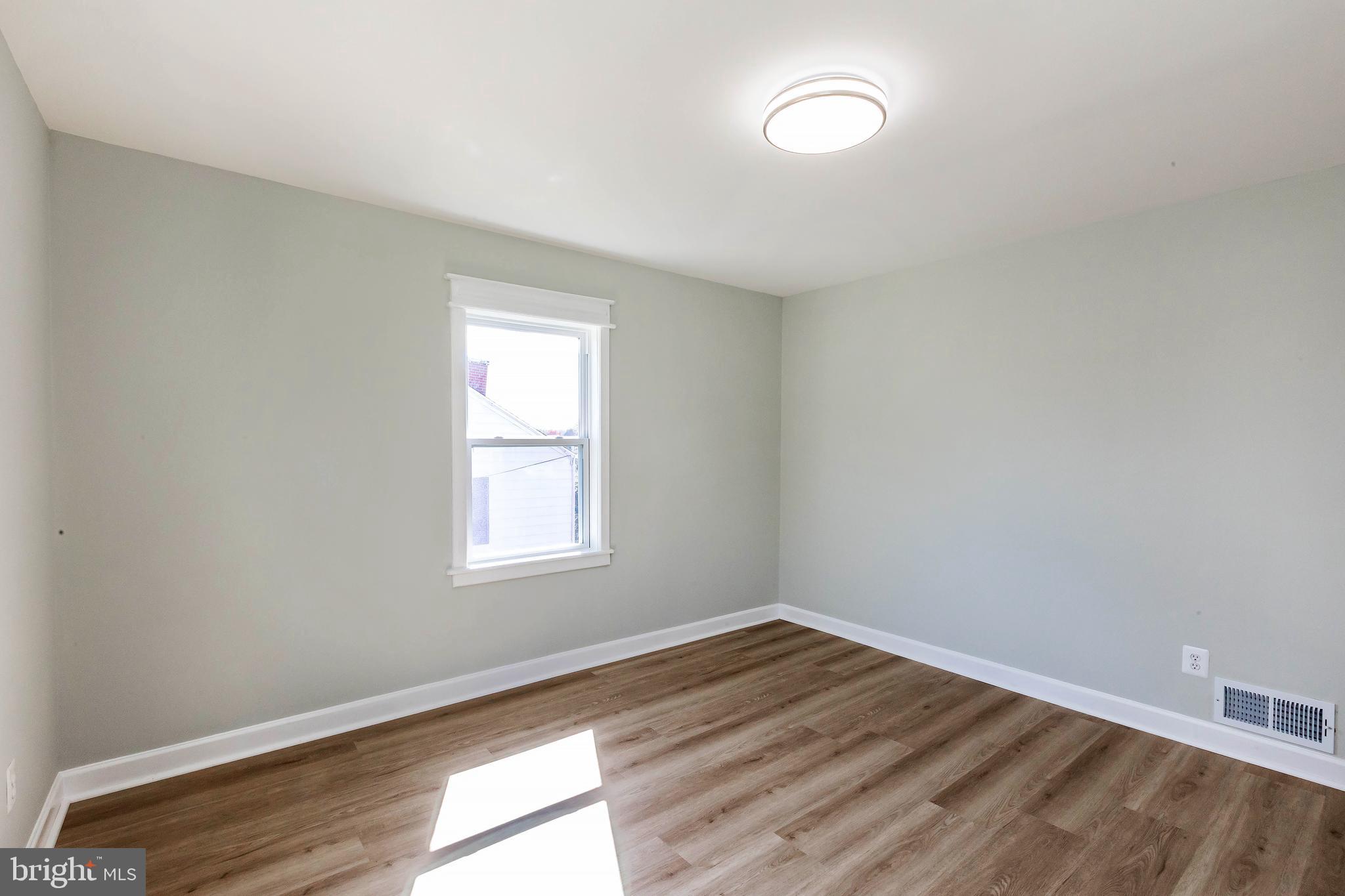 PARKLAWN - Residential